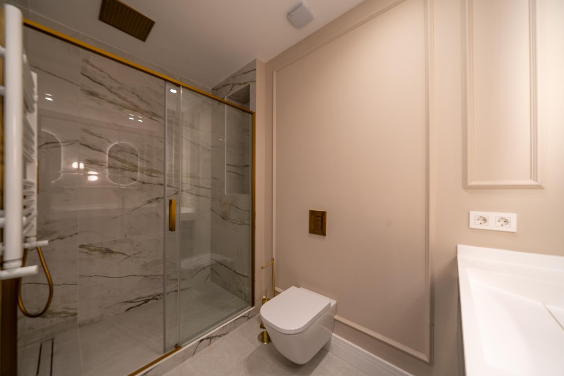 Resale - Apartment  - Madrid - Goya