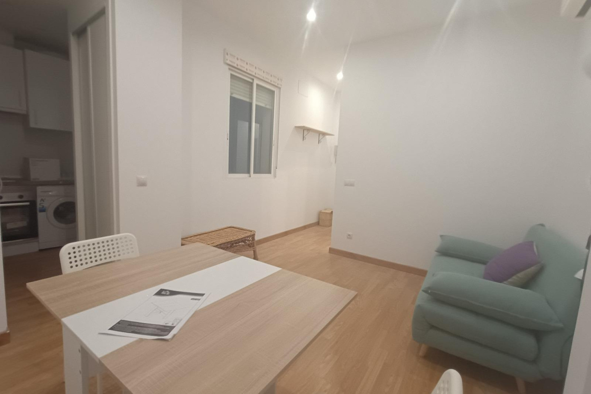Resale - Apartment  - Madrid - Lavapiés-Embajadores