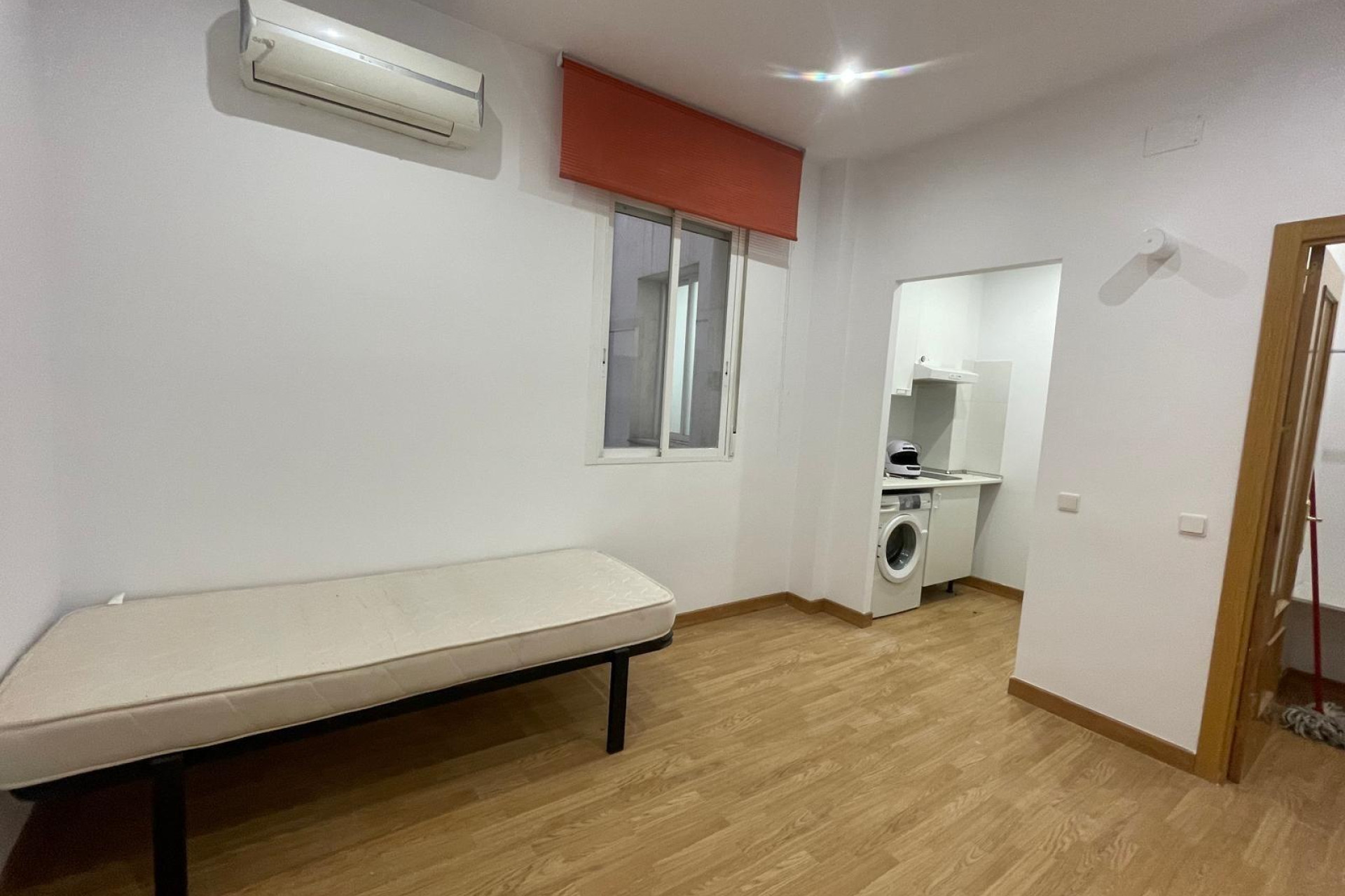 Resale - Apartment  - Madrid - Lavapiés-Embajadores
