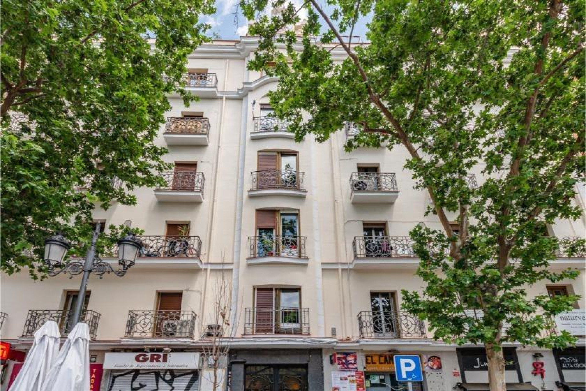 Resale - Apartment  - Madrid - Lavapiés