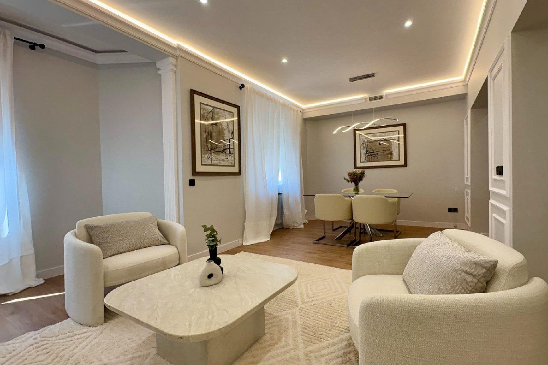 Resale - Apartment  - Madrid - Lista