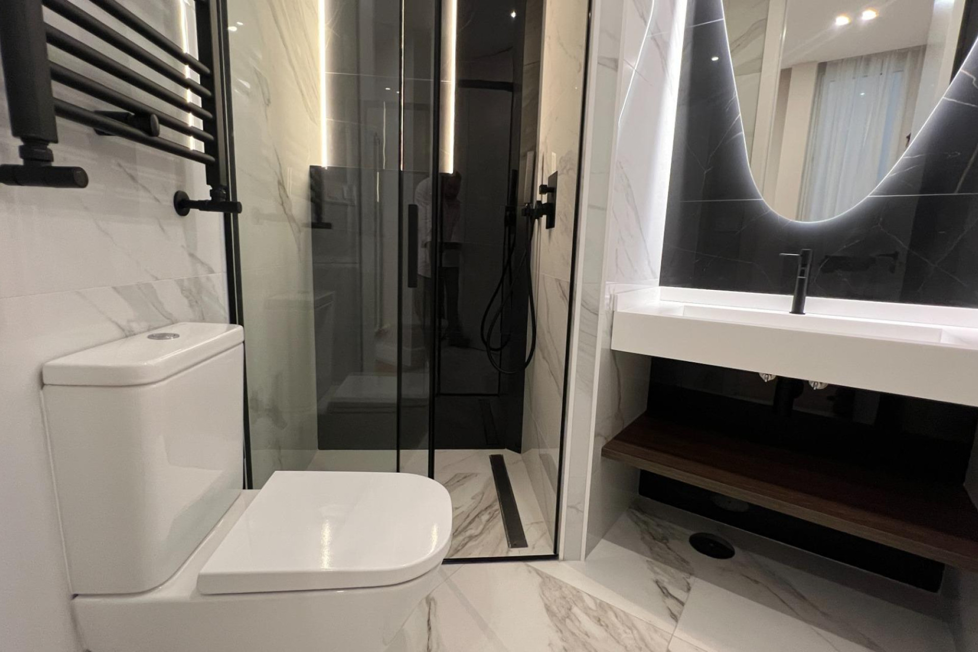 Resale - Apartment  - Madrid - Lista