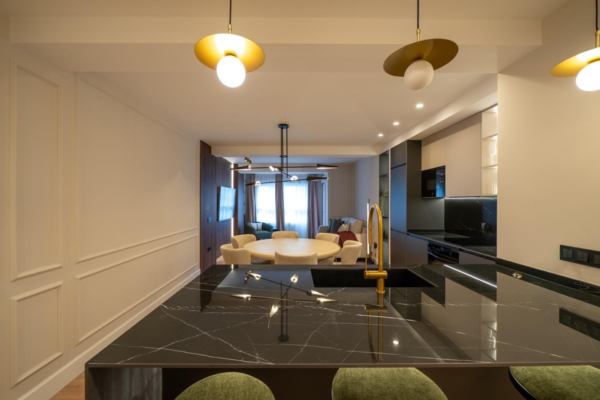 Resale - Apartment  - Madrid - Lista