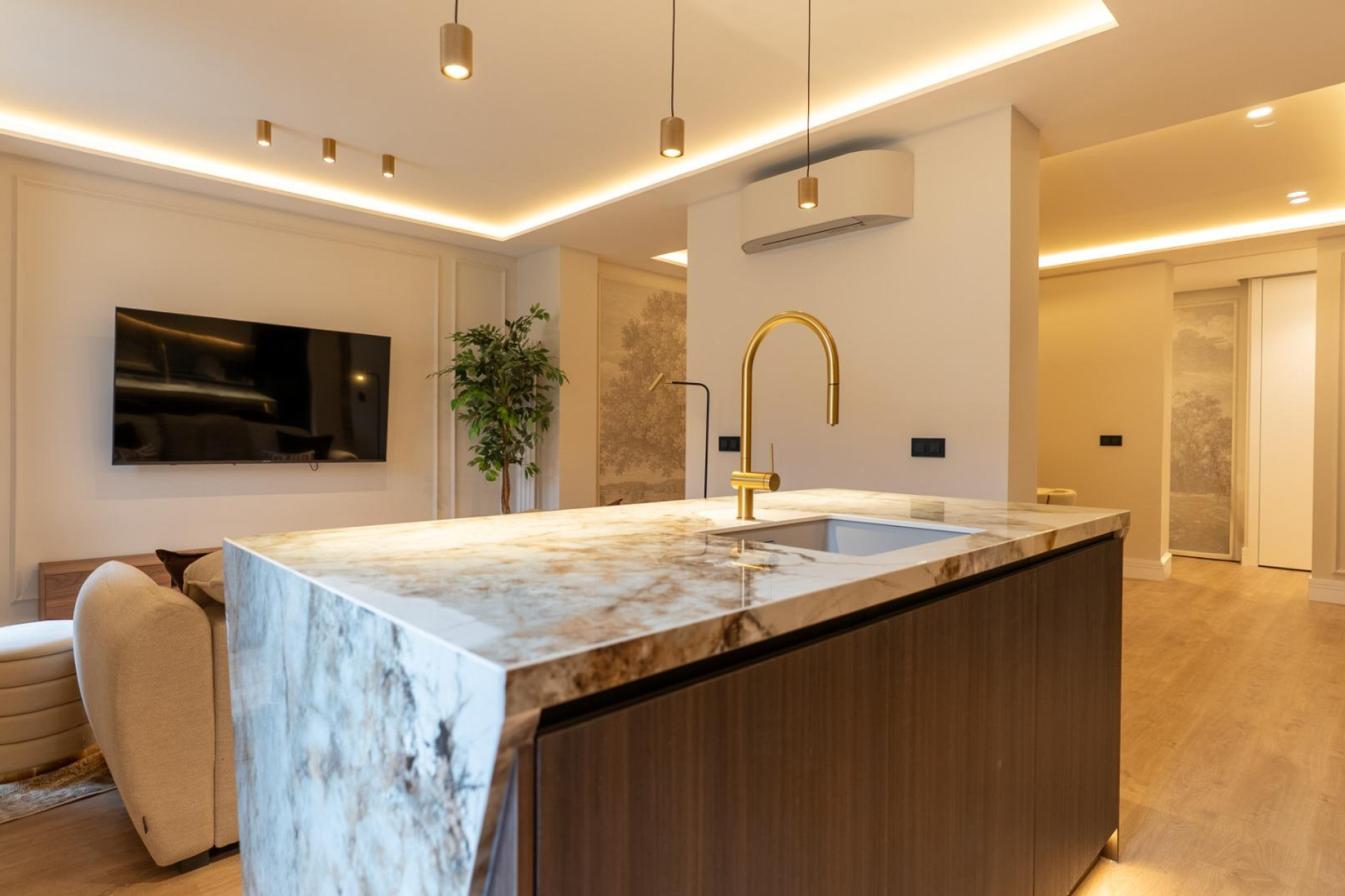 Resale - Apartment  - Madrid - Malasaña-Universidad