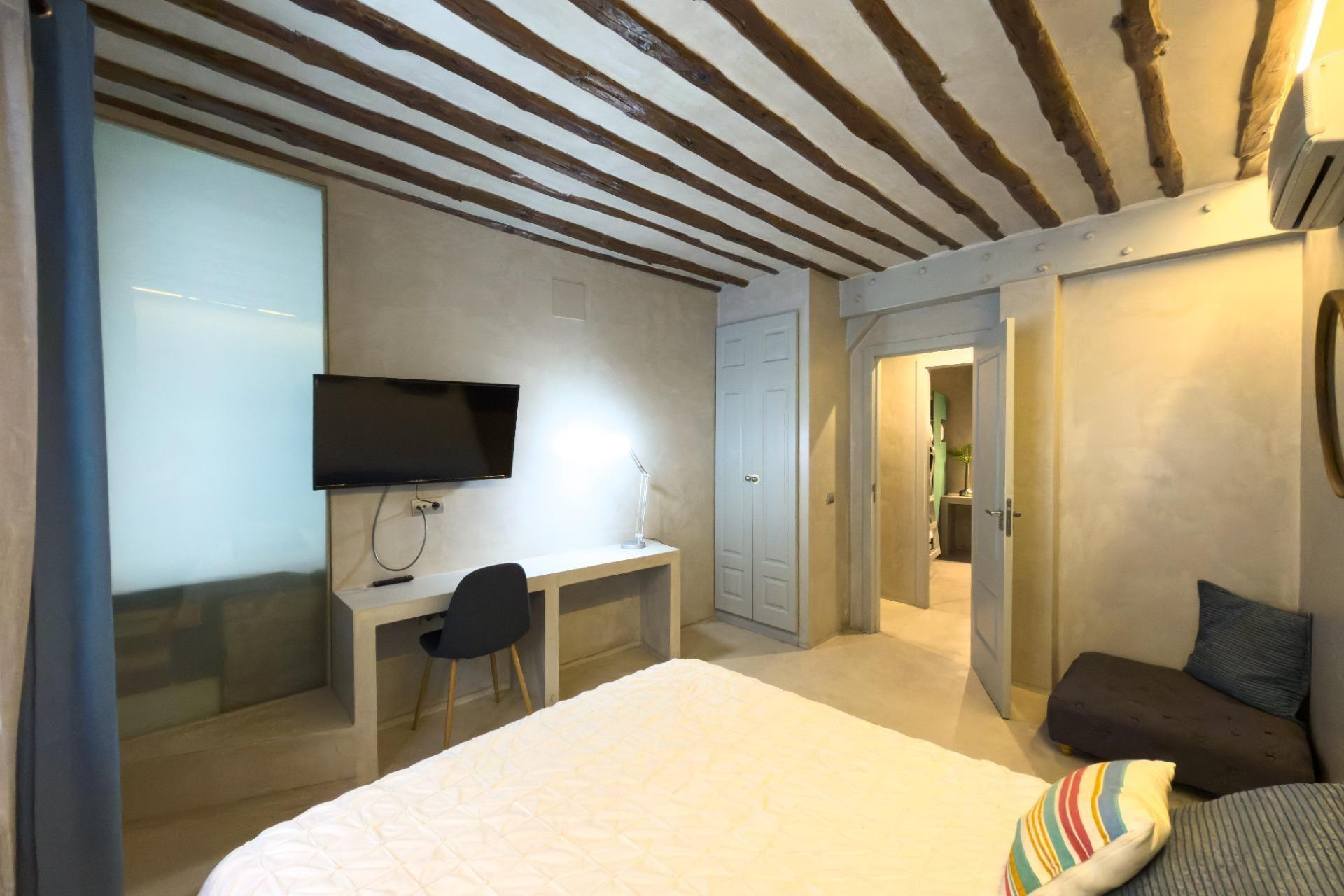 Resale - Apartment  - Madrid - Malasaña