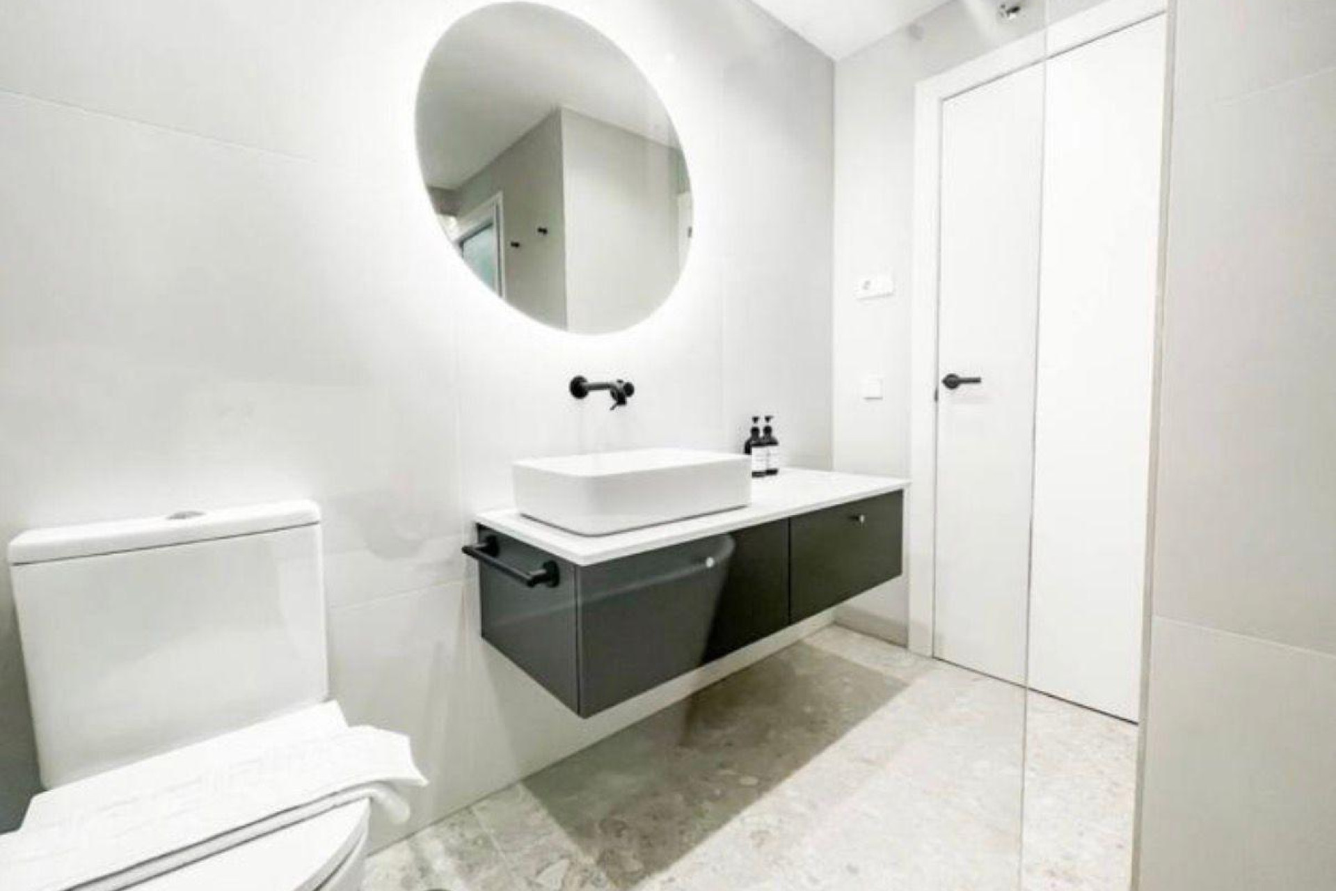 Resale - Apartment  - Madrid - Nuevos Ministerios-Ríos Rosas