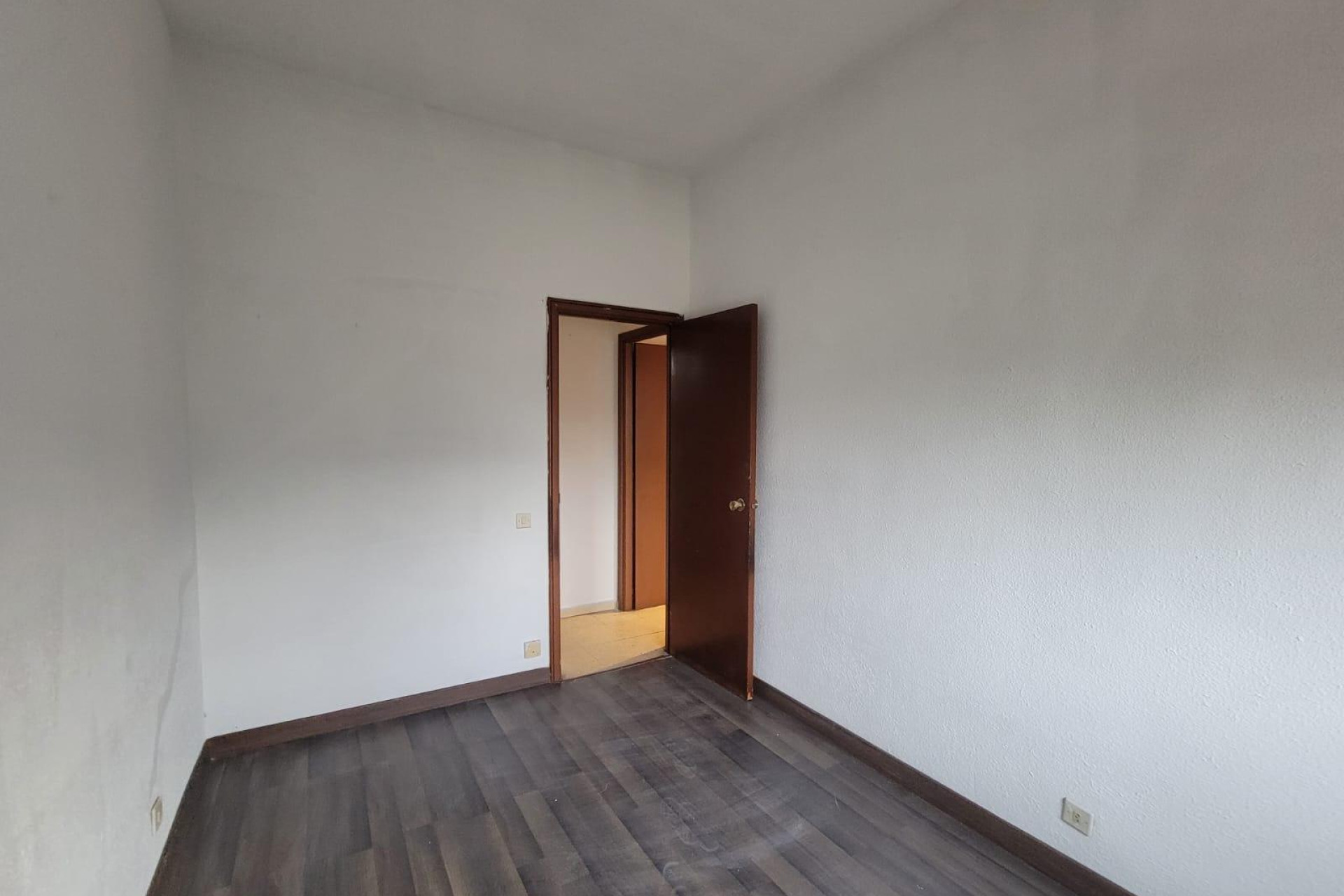 Resale - Apartment  - Madrid - Numancia