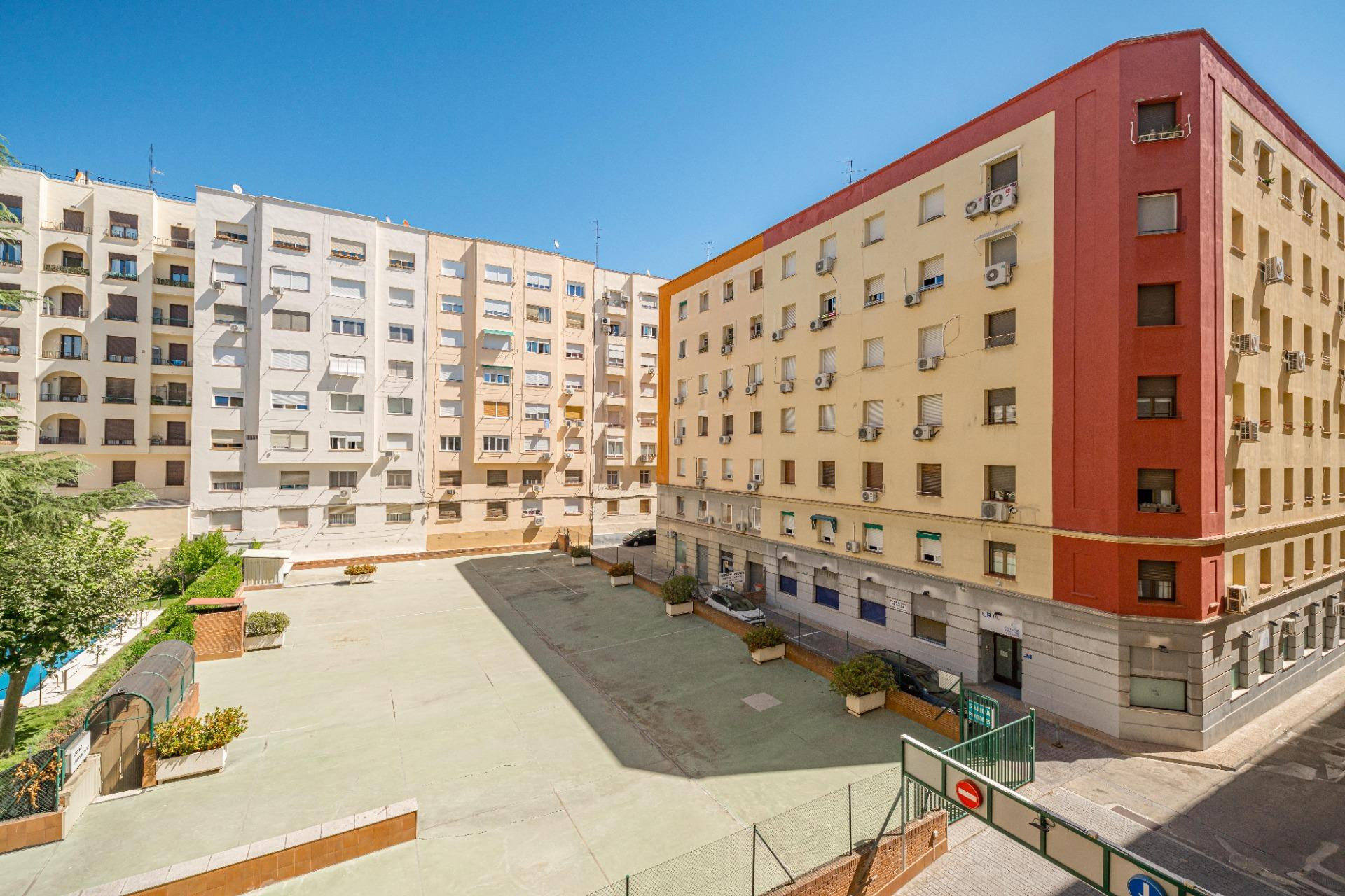 Resale - Apartment  - Madrid - Retiro