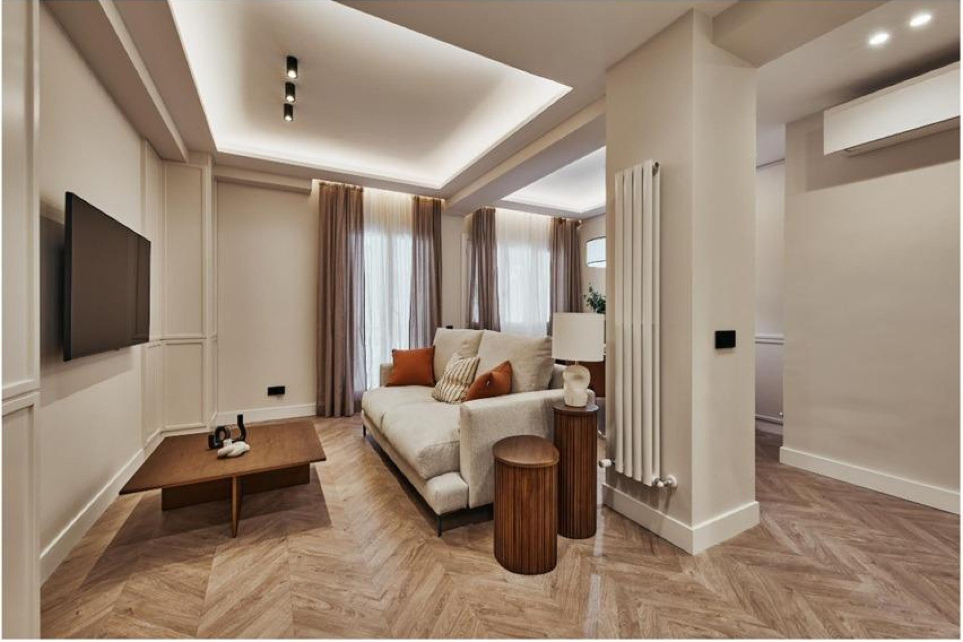 Resale - Apartment  - Madrid - Trafalgar