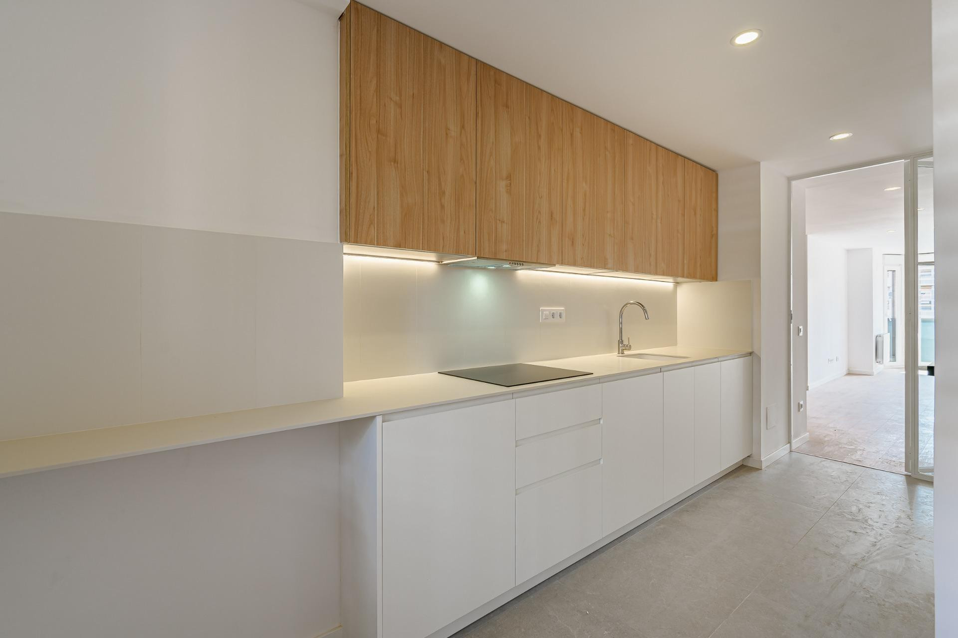 Resale - Apartment  - Madrid