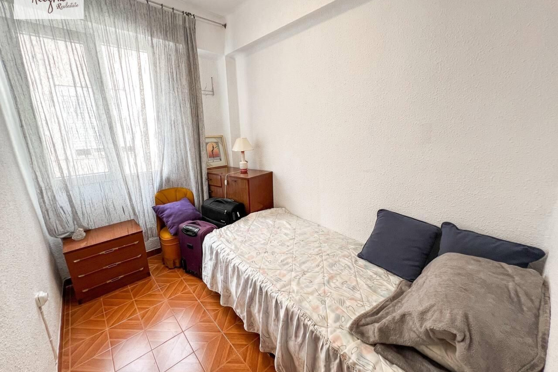 Resale - Apartment  - Manises - El Mercado