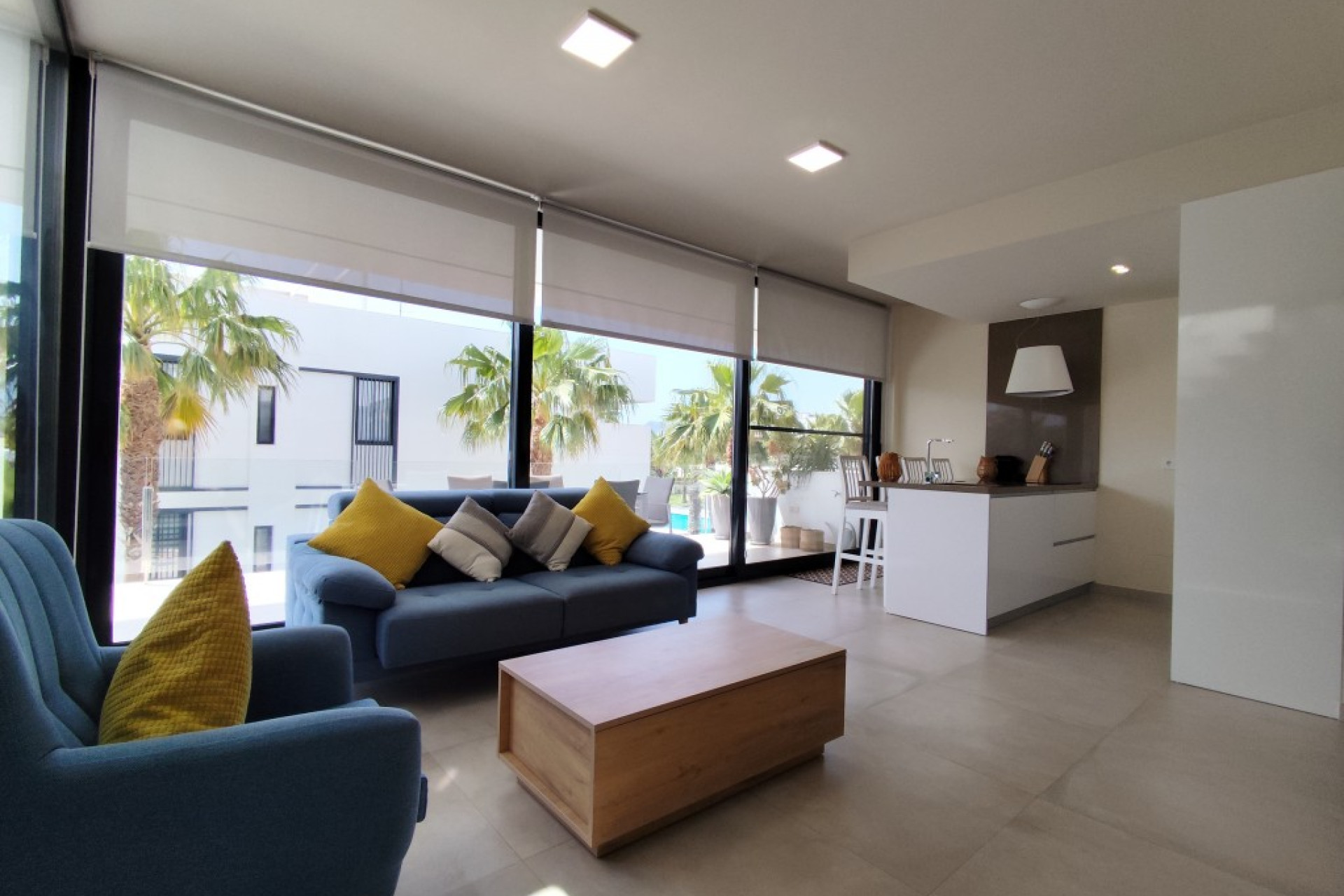 Resale - Apartment  - Mar de Cristal