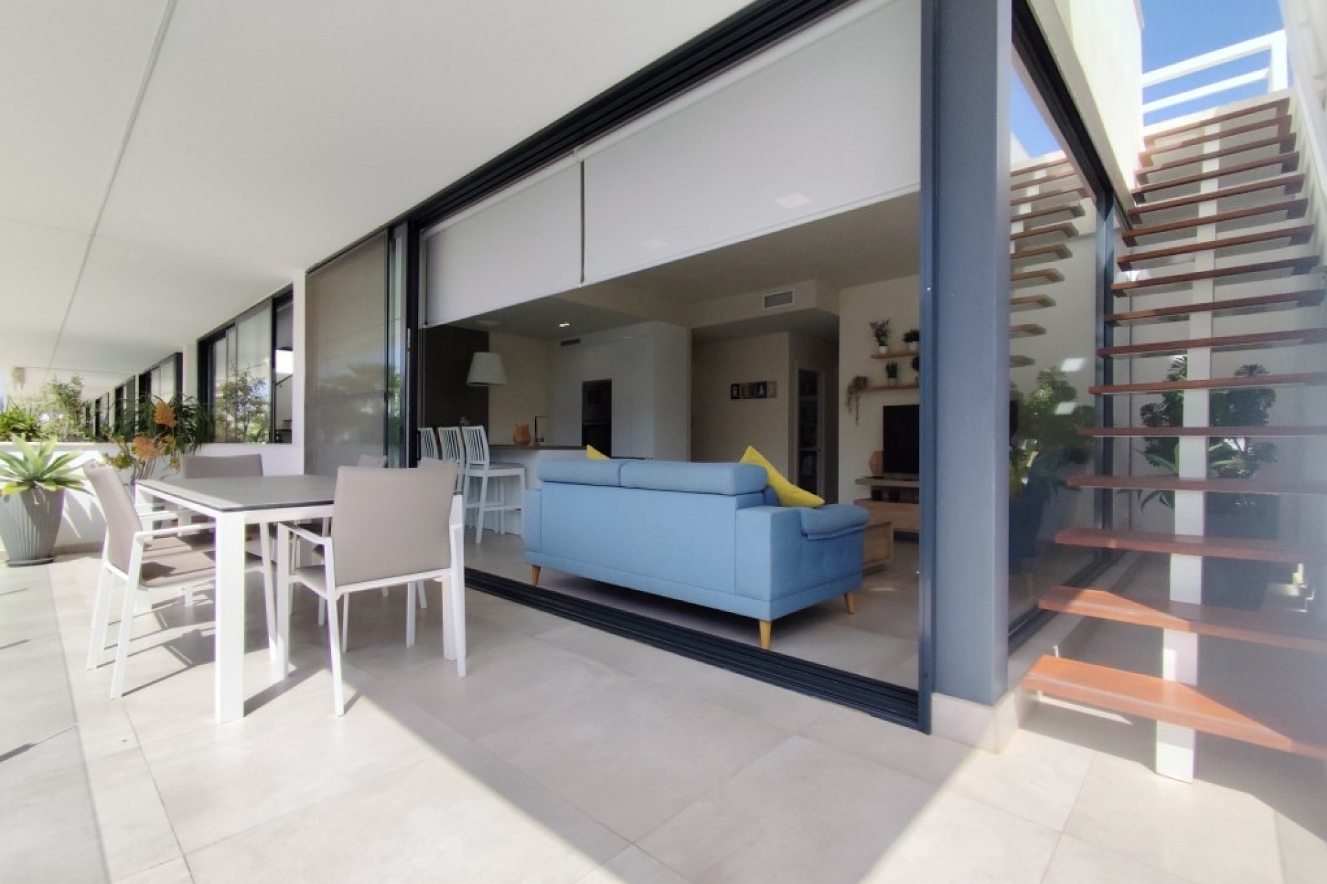 Resale - Apartment  - Mar de Cristal