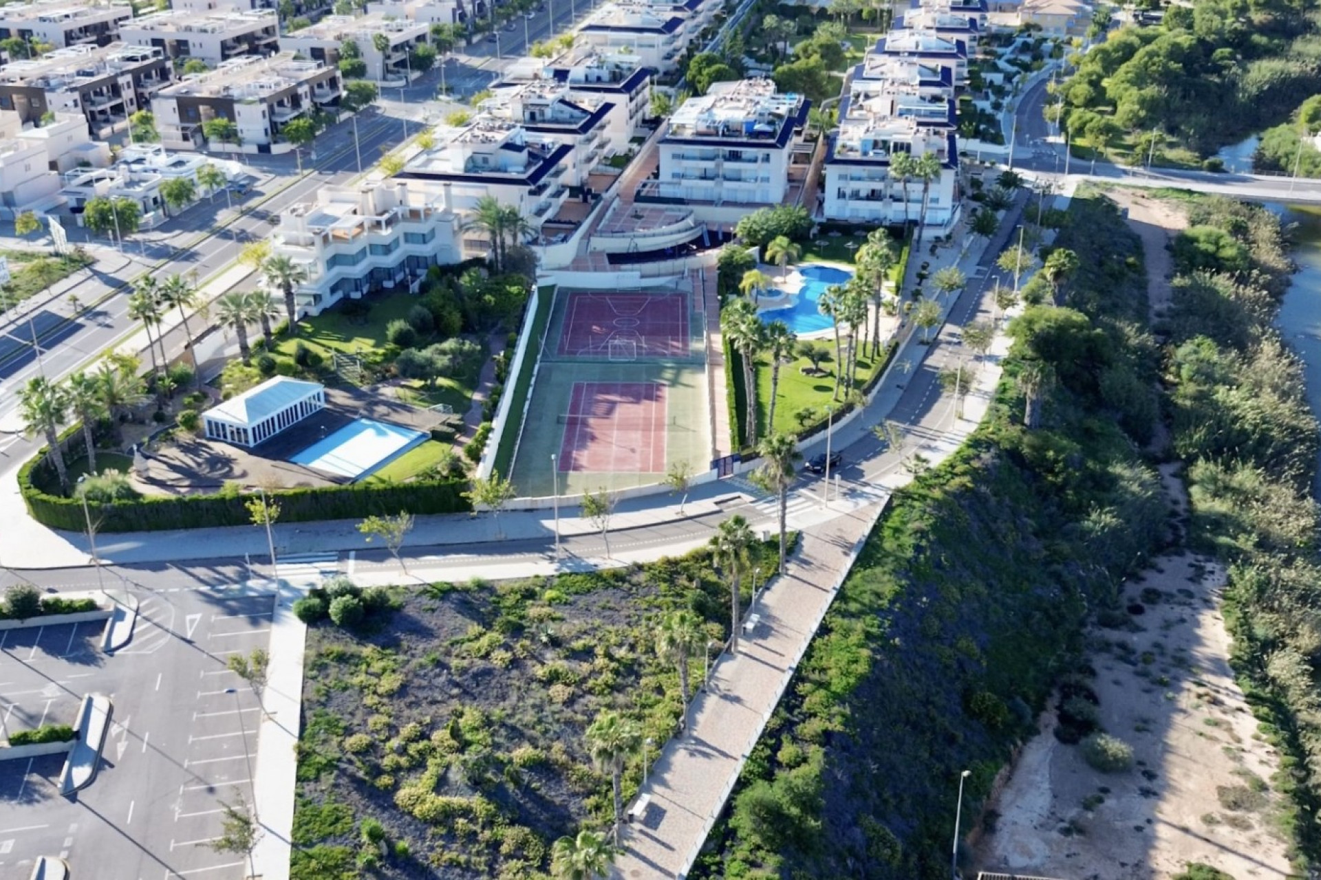 Resale - Apartment  - Mil Palmeras