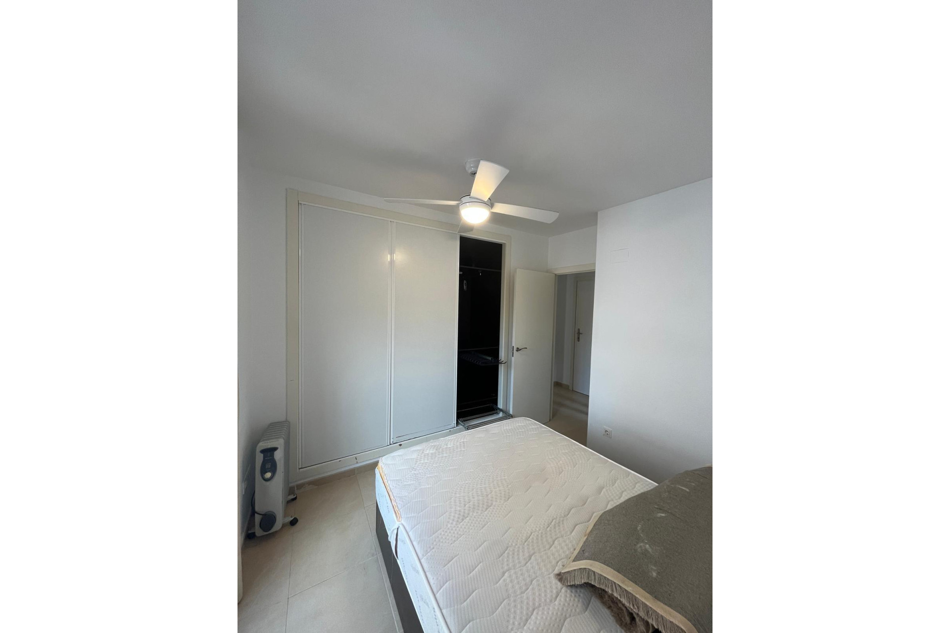 Resale - Apartment  - Mutxamel - Bonalba-Cotoveta