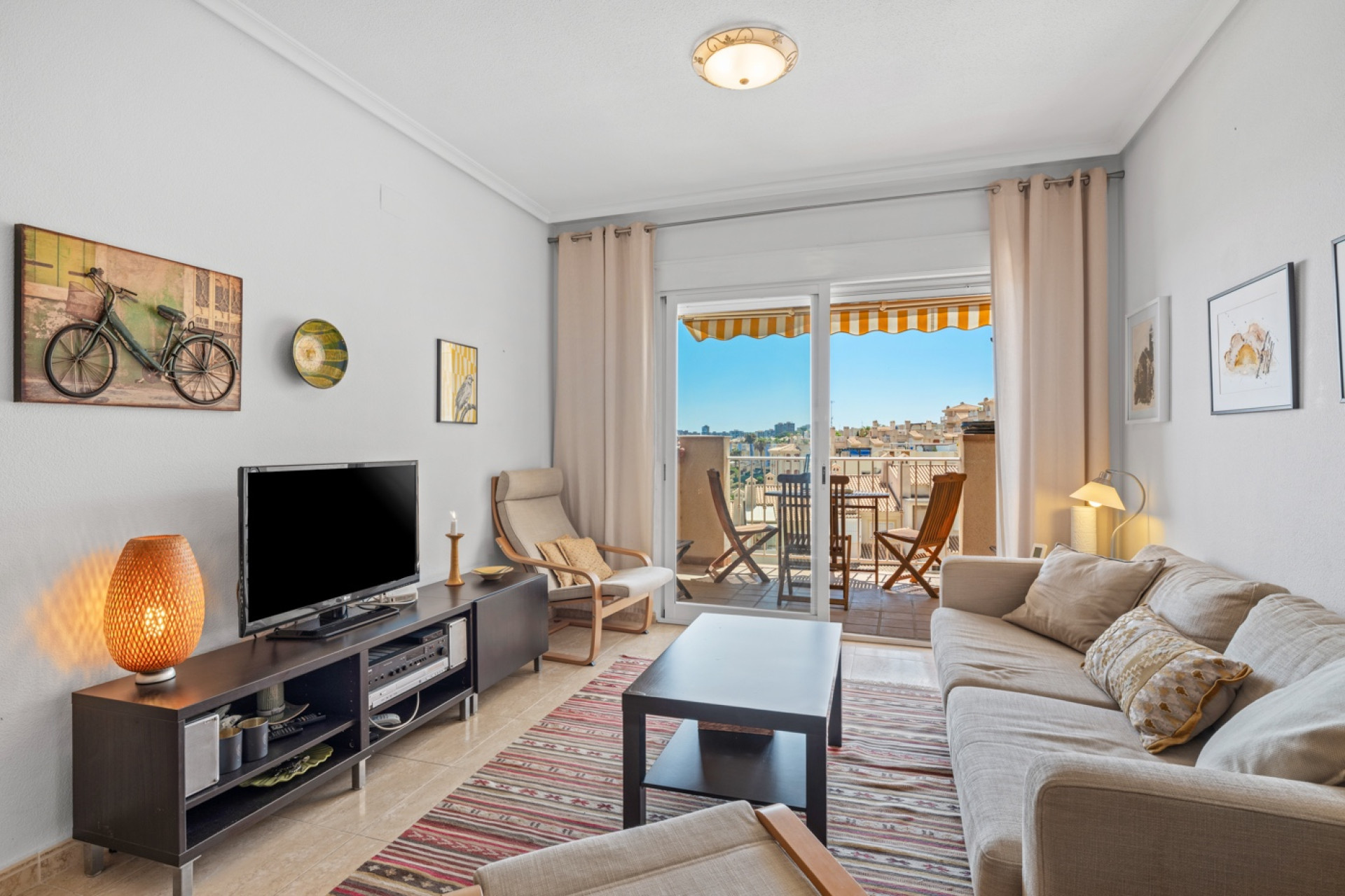 Resale - Apartment  - Orihuela Costa - Cabo Roig