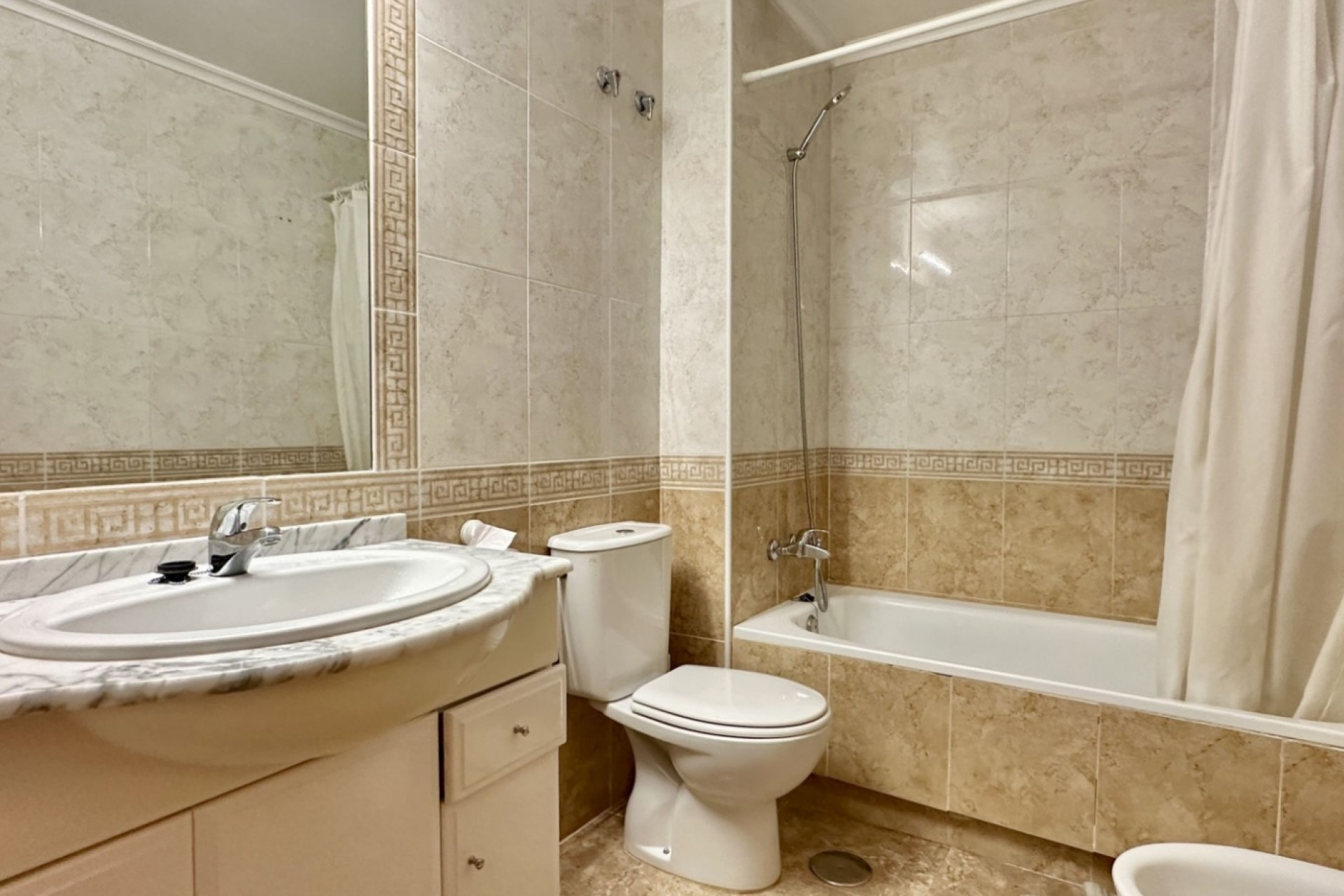 Resale - Apartment  - Orihuela Costa - Cabo Roig