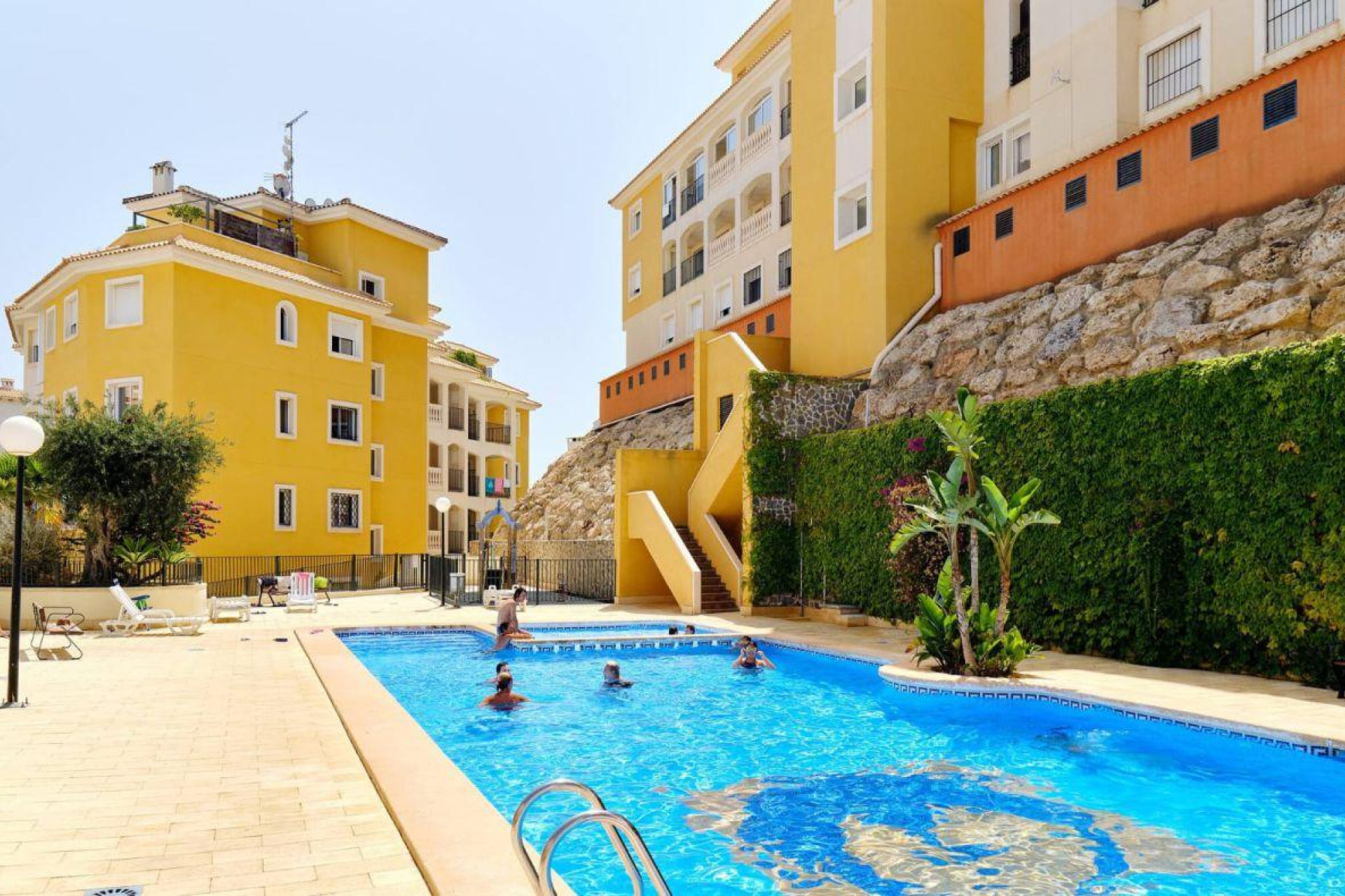 Resale - Apartment  - Orihuela Costa - Campoamor