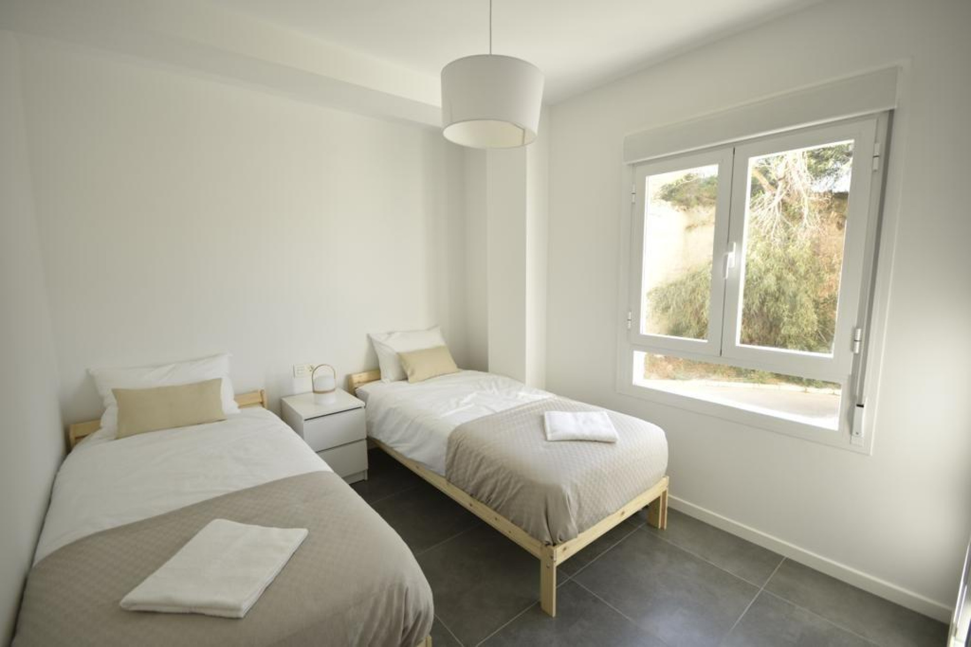 Resale - Apartment  - Orihuela Costa - Campoamor