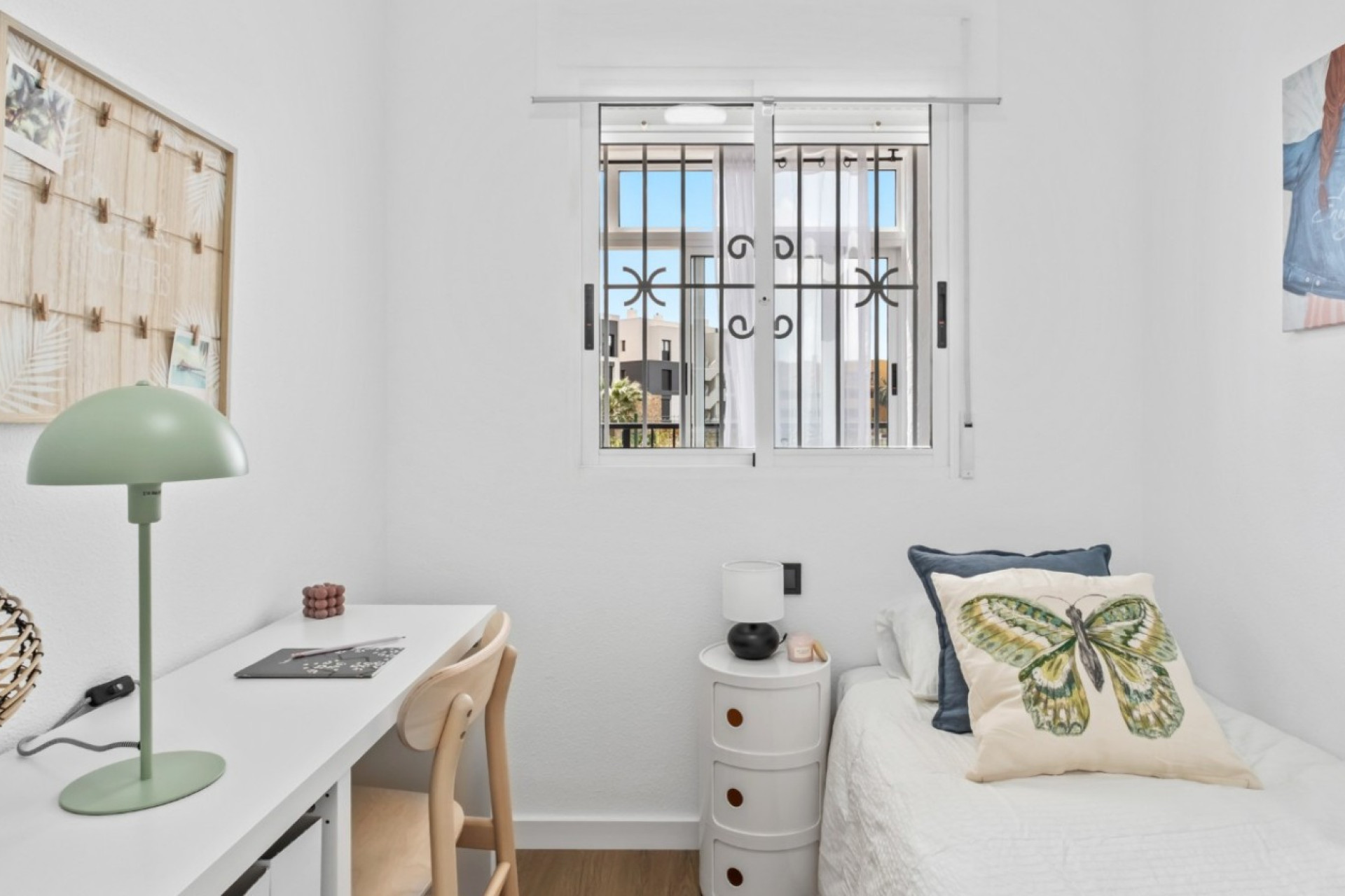 Resale - Apartment  - Orihuela Costa - La Florida