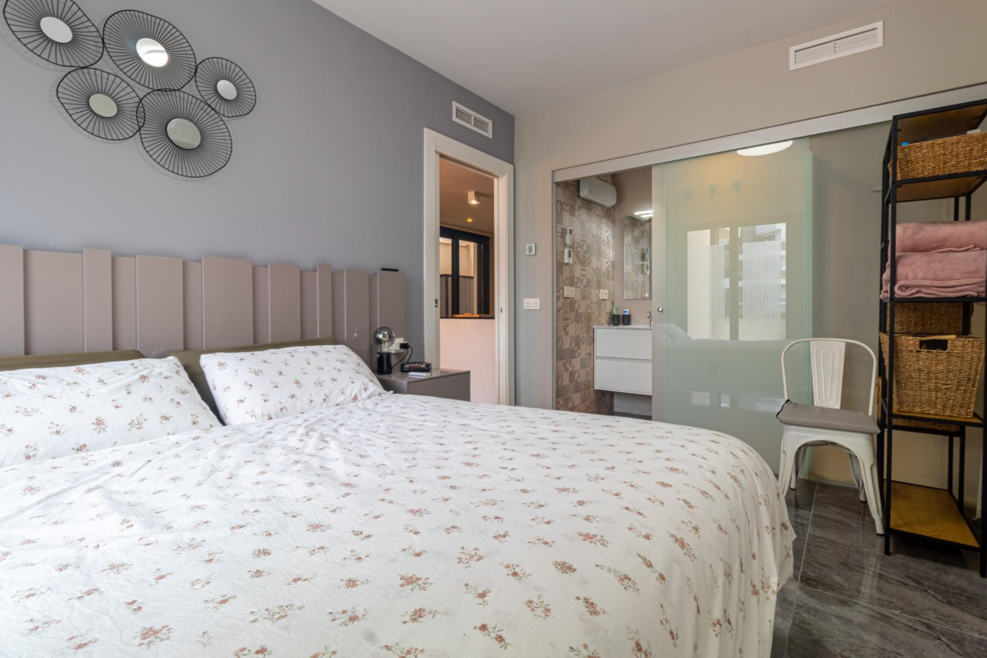 Resale - Apartment  - Orihuela Costa - La Florida