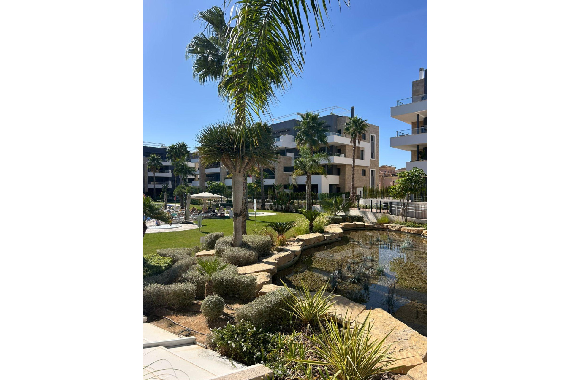 Resale - Apartment  - Orihuela Costa - La Zenia