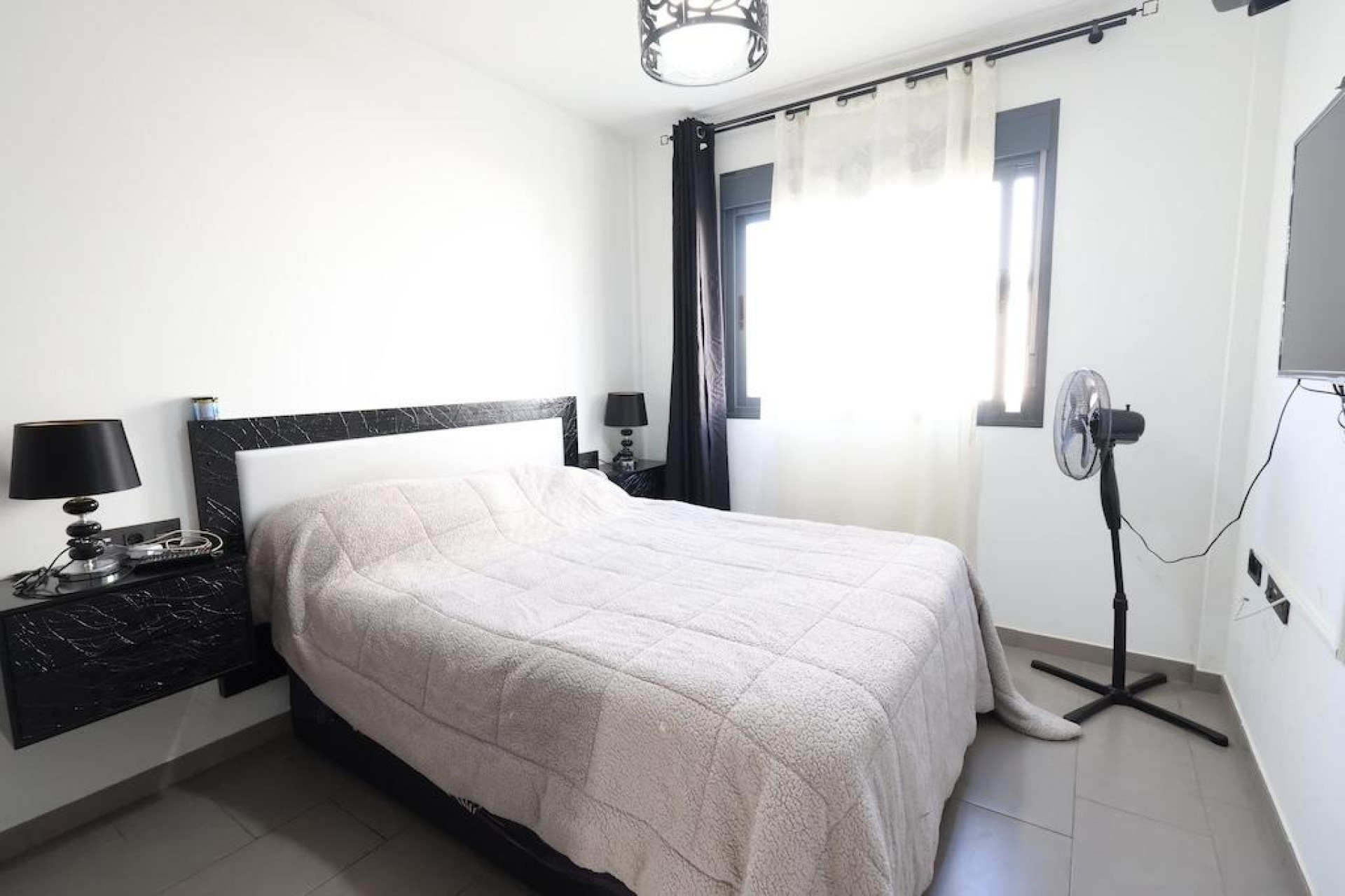Resale - Apartment  - Orihuela Costa - La Zenia
