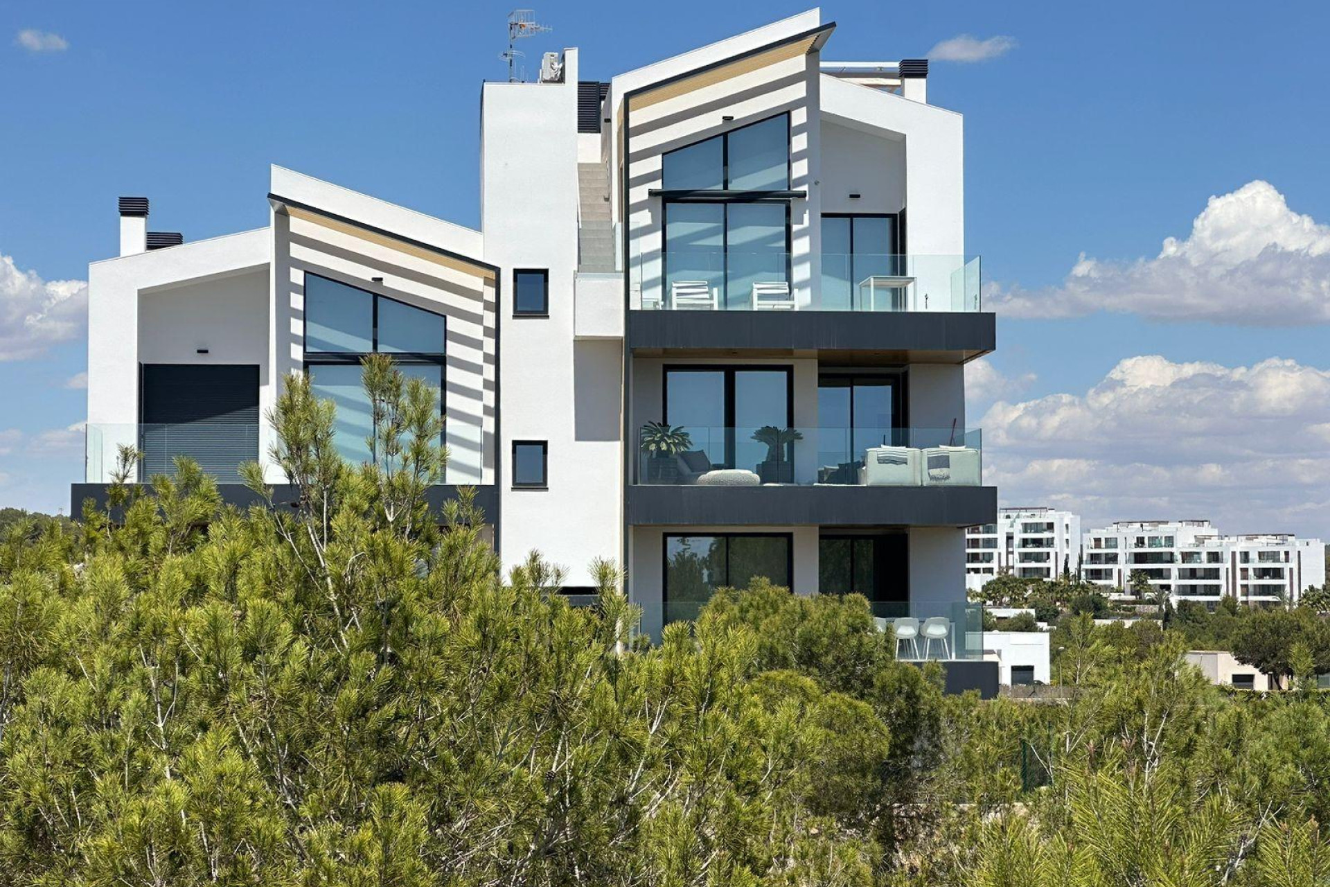 Resale - Apartment  - Orihuela Costa - Las Colinas Golf