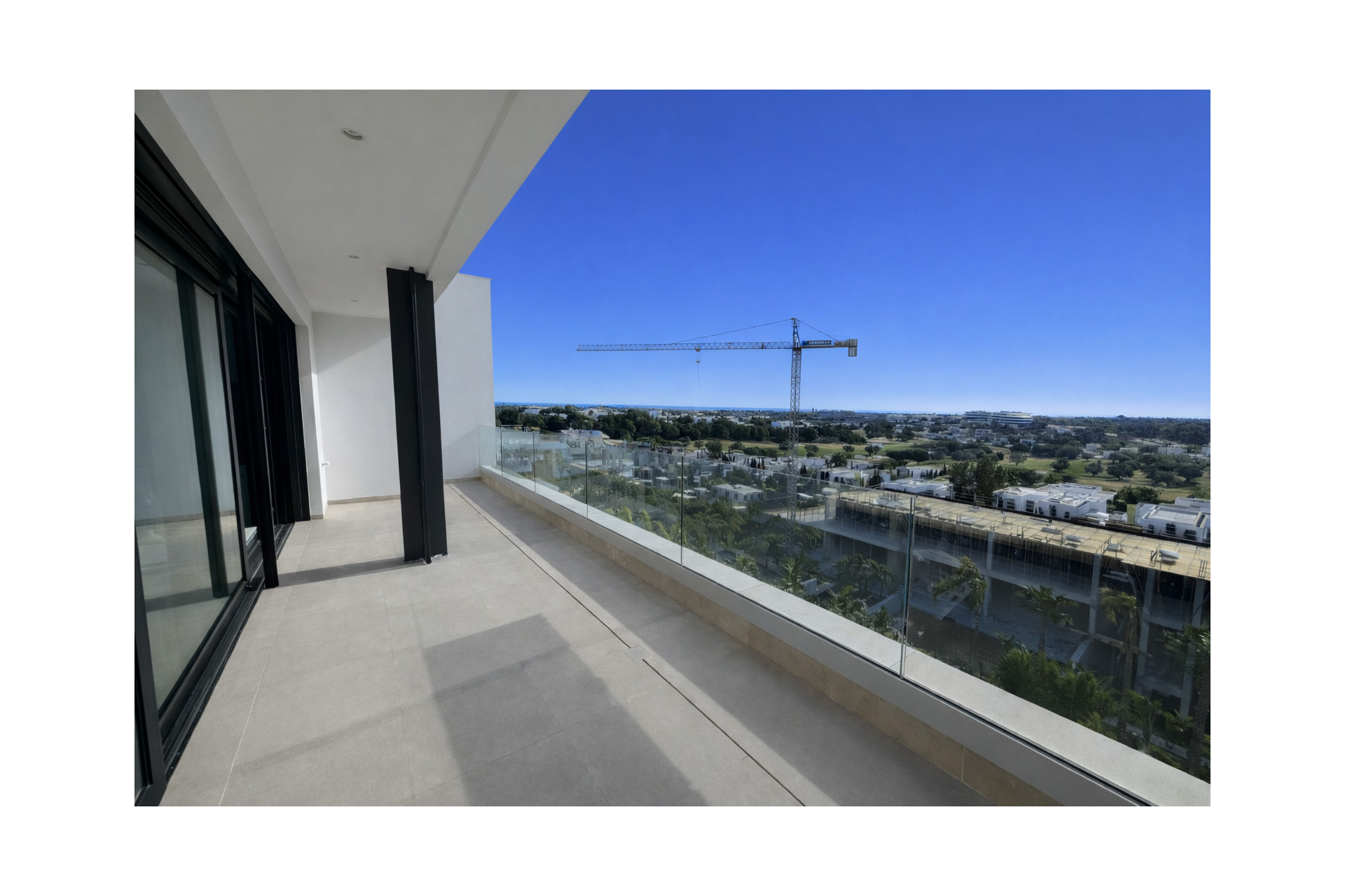 Resale - Apartment  - Orihuela Costa - Las Colinas Golf