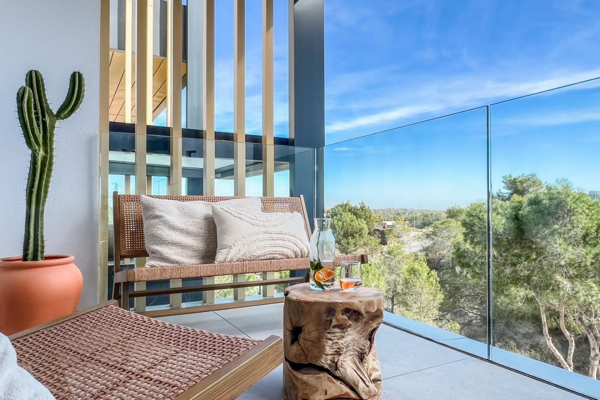 Resale - Apartment  - Orihuela Costa - Las Colinas Golf