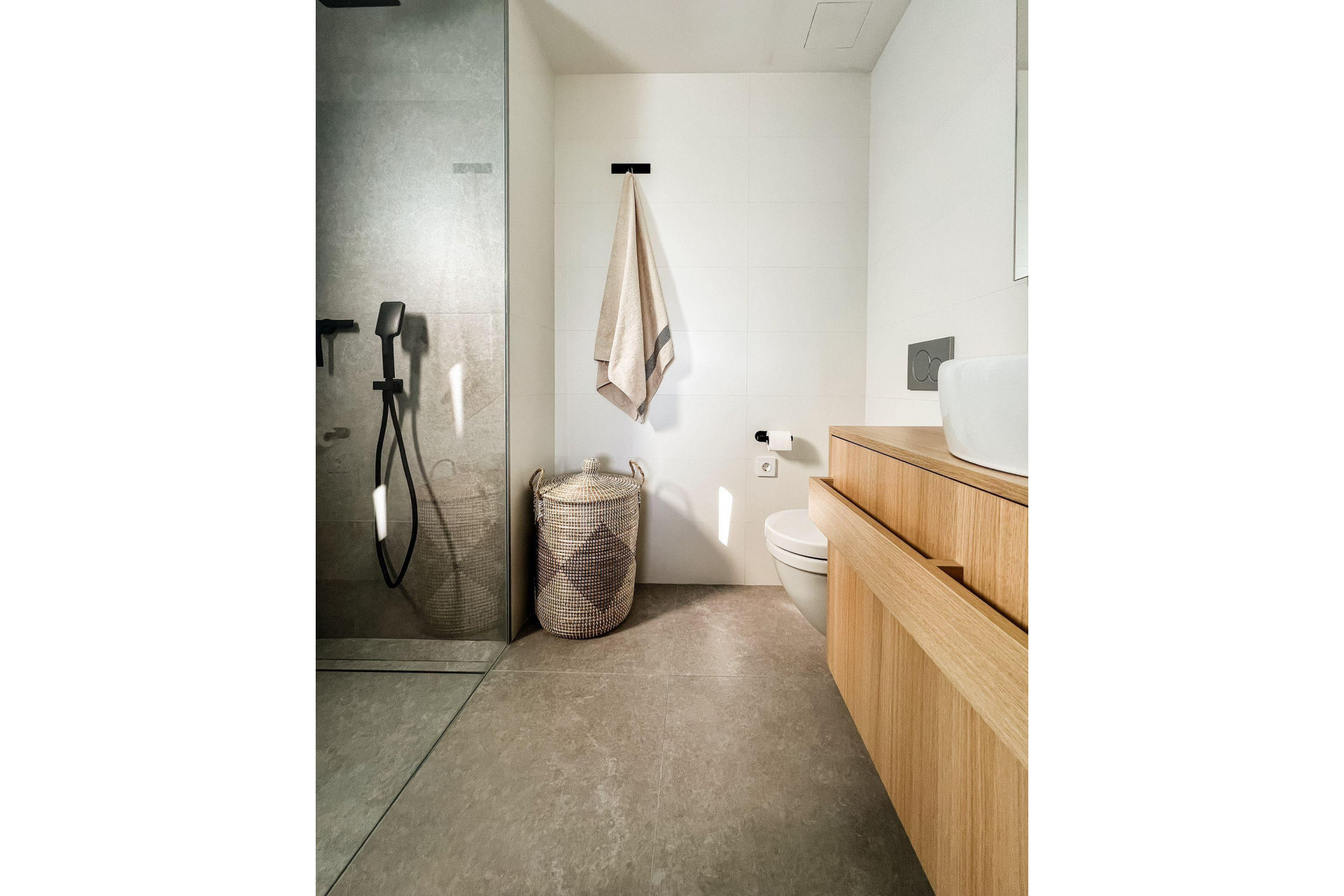 Resale - Apartment  - Orihuela Costa - Las Colinas Golf