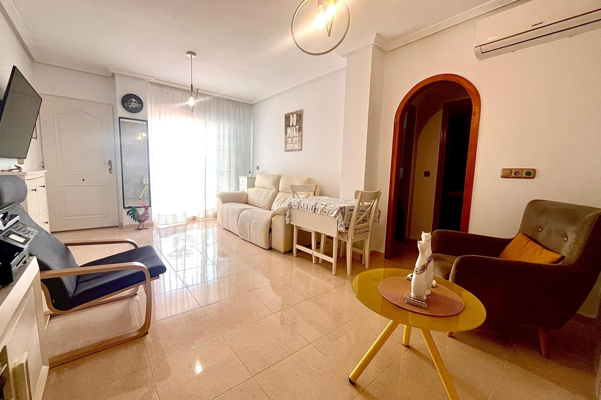 Resale - Apartment  - Orihuela Costa - Lomas de Cabo Roig-Los Dolses
