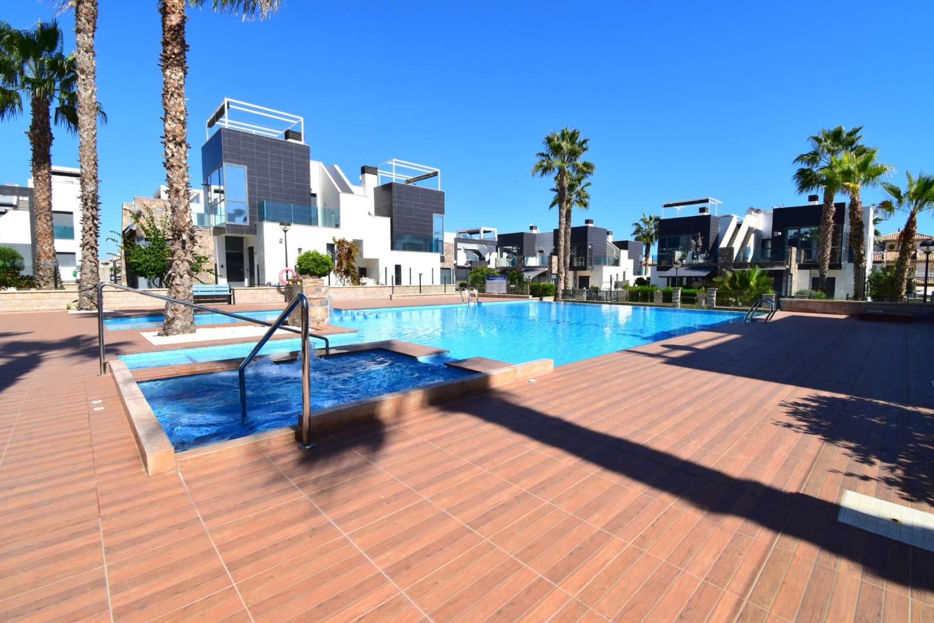 Resale - Apartment  - Orihuela Costa - Lomas de Cabo Roig