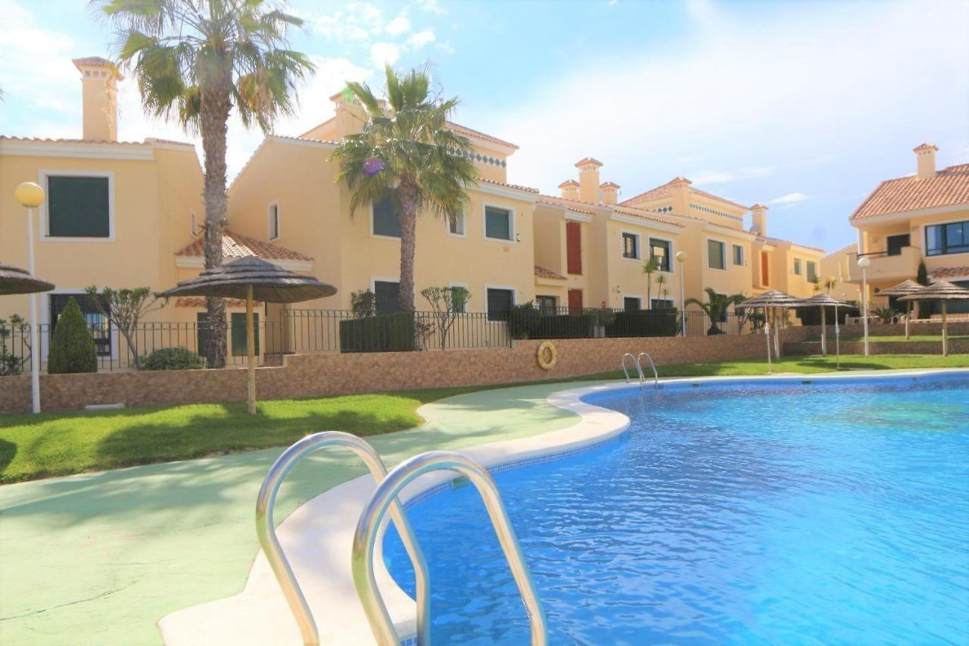 Resale - Apartment  - Orihuela Costa - Lomas de Campoamor-Las Ramblas