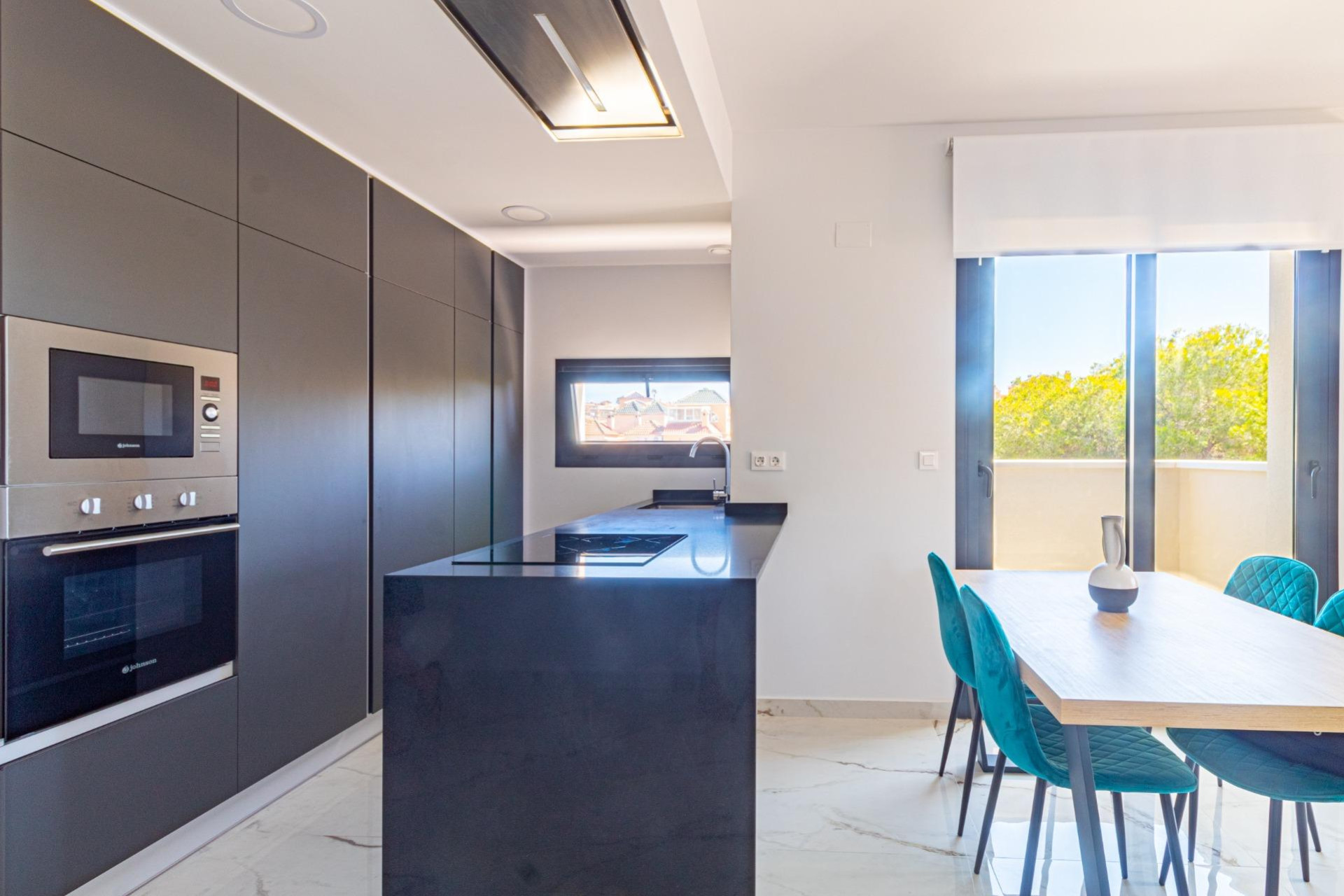 Resale - Apartment  - Orihuela Costa - Los Almendros-La Florida