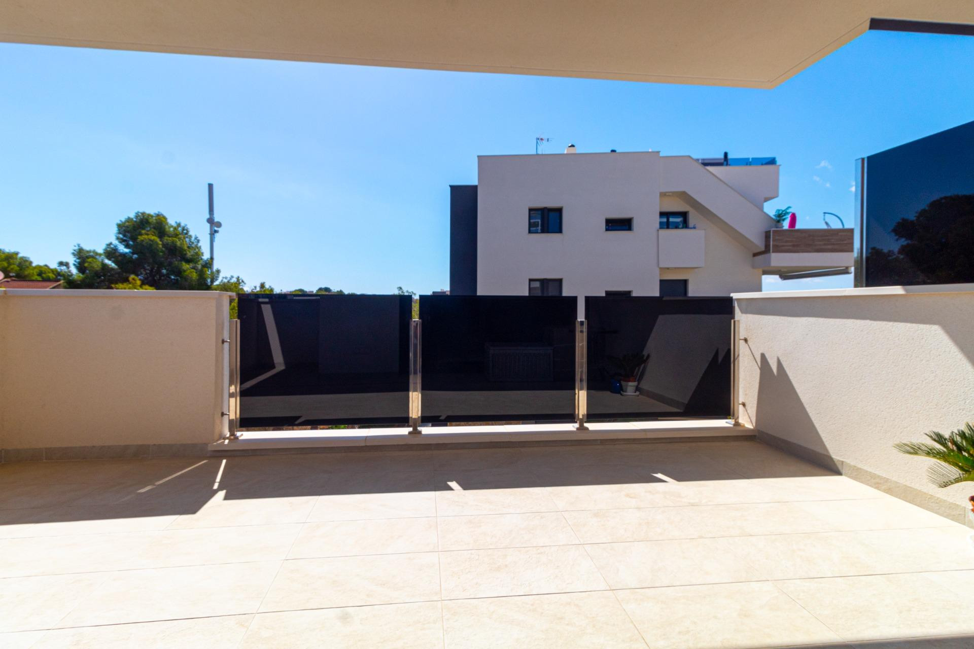 Resale - Apartment  - Orihuela Costa - Los Almendros-La Florida