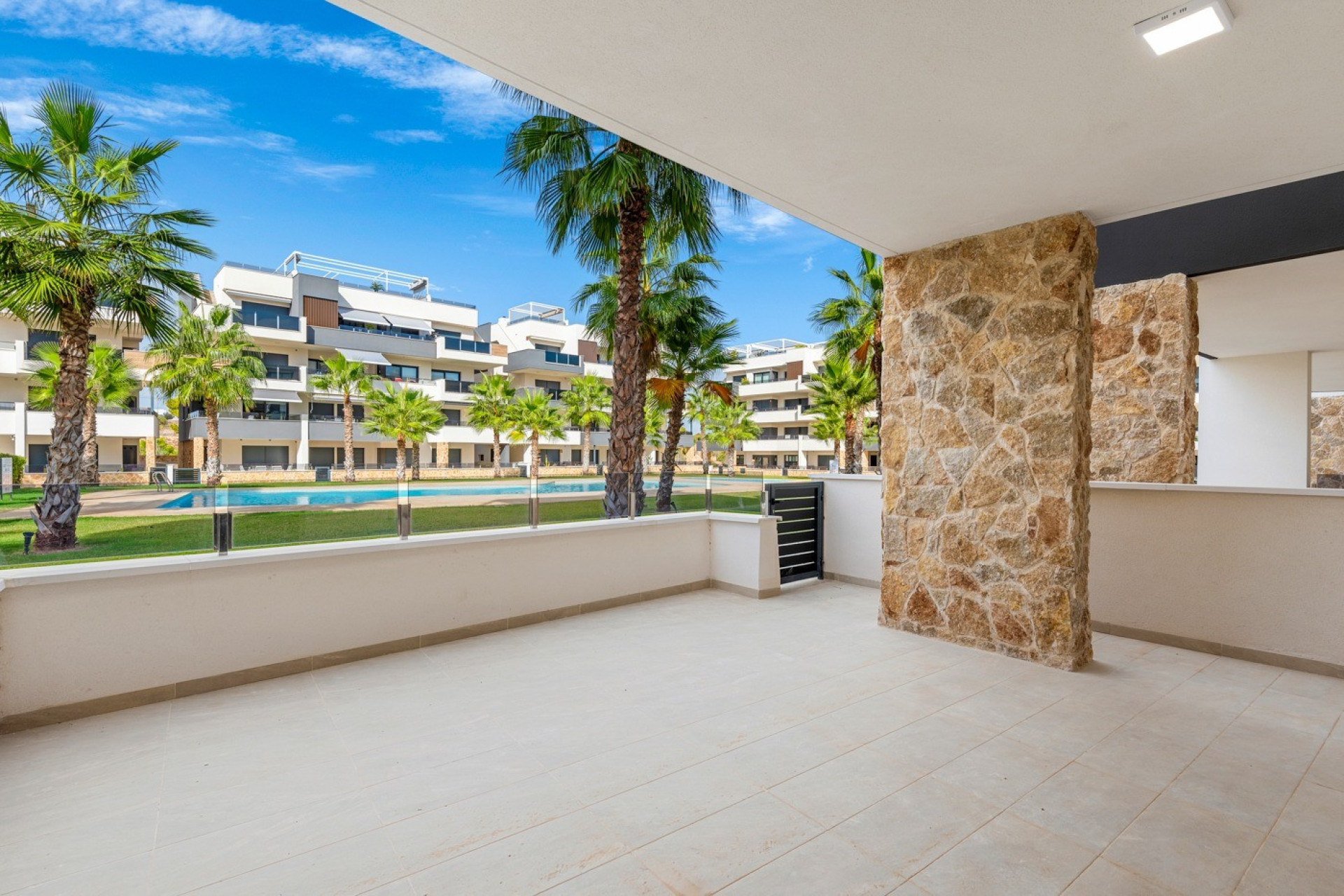 Resale - Apartment  - Orihuela Costa - Los Altos