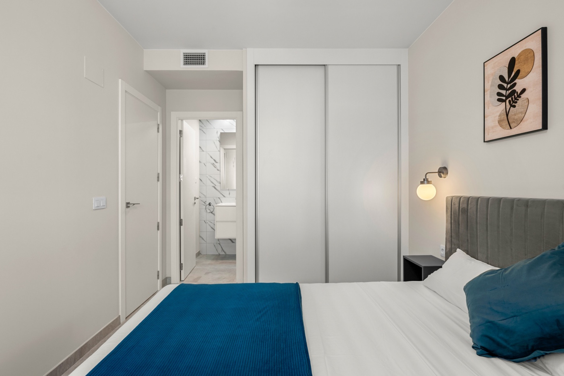 Resale - Apartment  - Orihuela Costa - Los Dolses