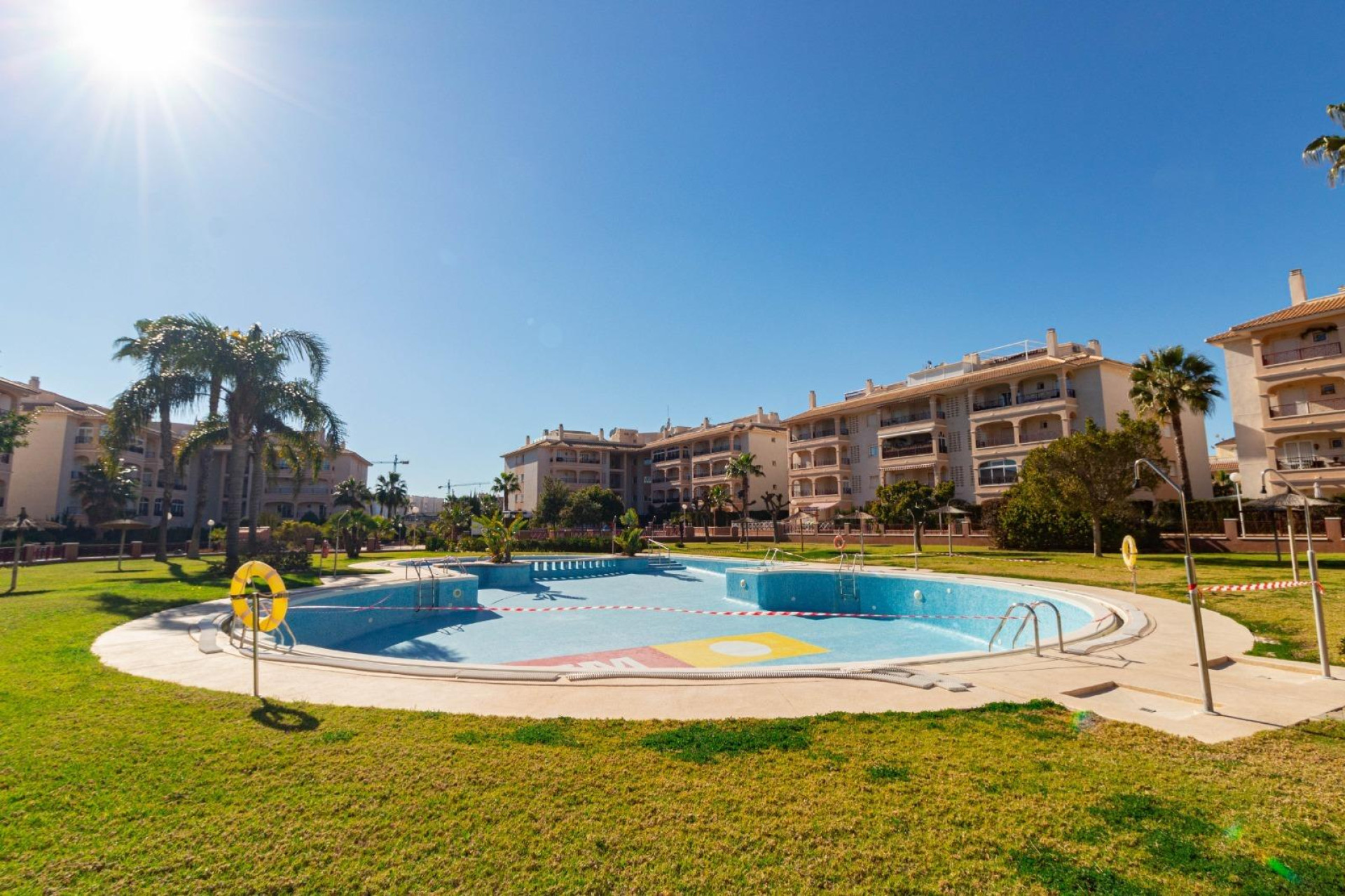 Resale - Apartment  - Orihuela Costa - Los Dolses