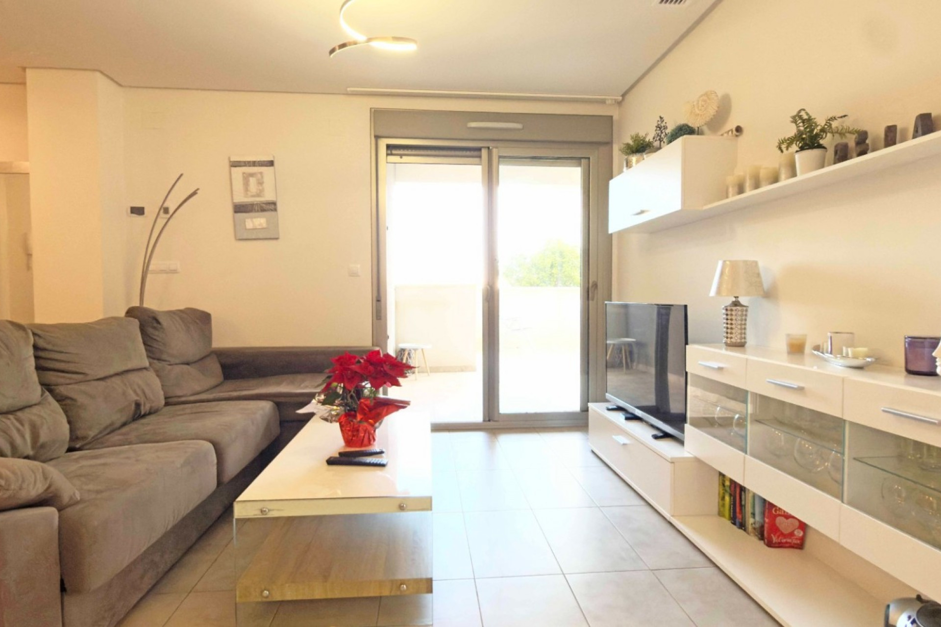 Resale - Apartment  - Orihuela Costa - Los Dolses