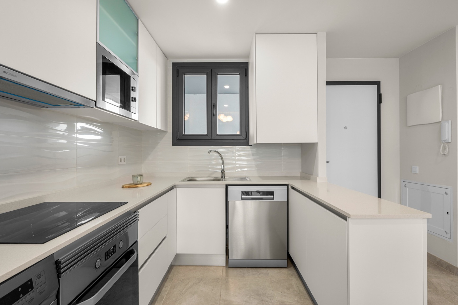Resale - Apartment  - Orihuela Costa - Los Dolses