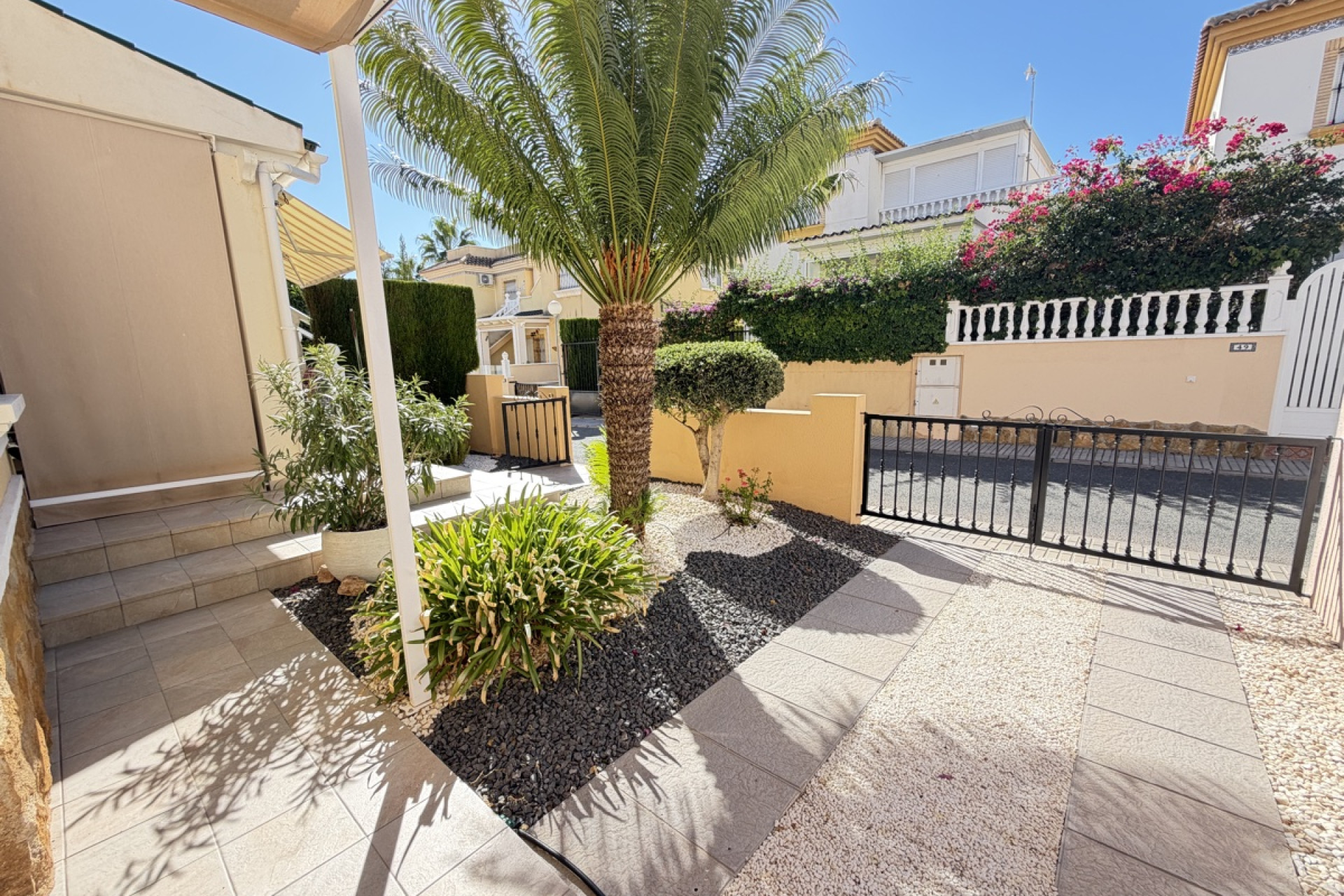Resale - Apartment  - Orihuela Costa - Los Dolses