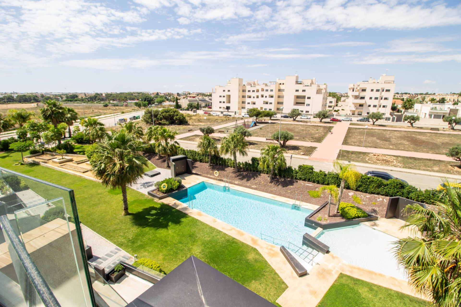 Resale - Apartment  - Orihuela Costa - Los Dolses