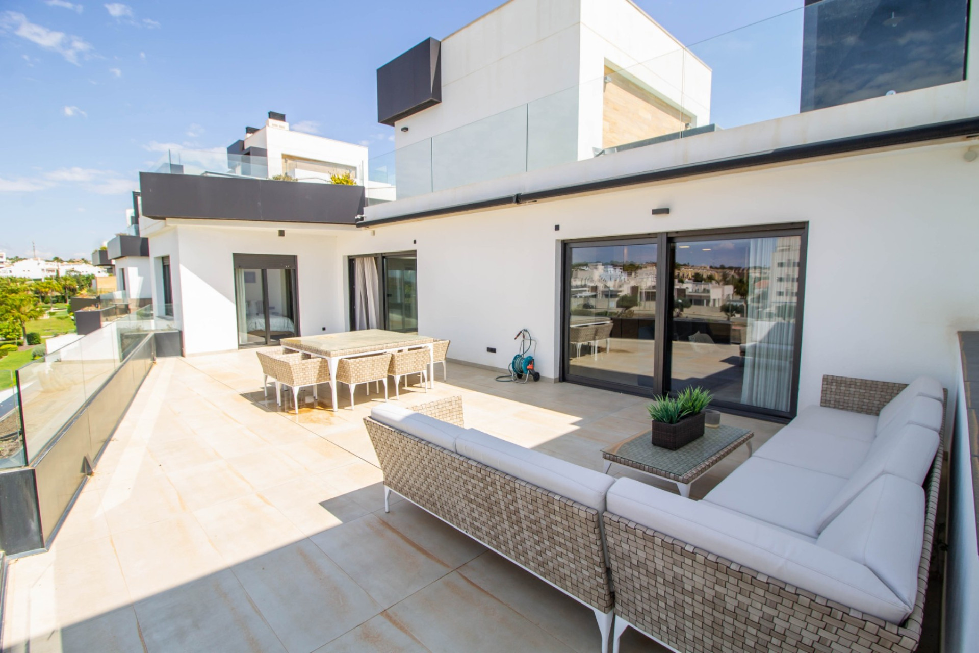 Resale - Apartment  - Orihuela Costa - Los Dolses