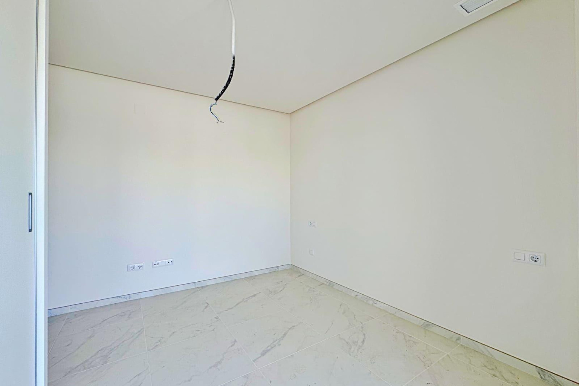 Resale - Apartment  - Orihuela Costa - Los Dolses