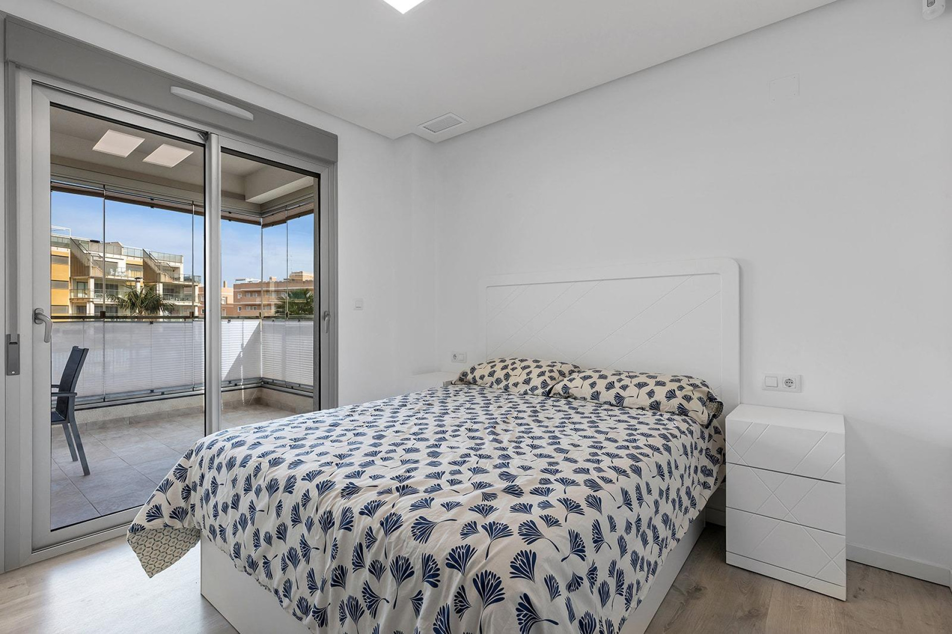 Resale - Apartment  - Orihuela Costa - Los Dolses