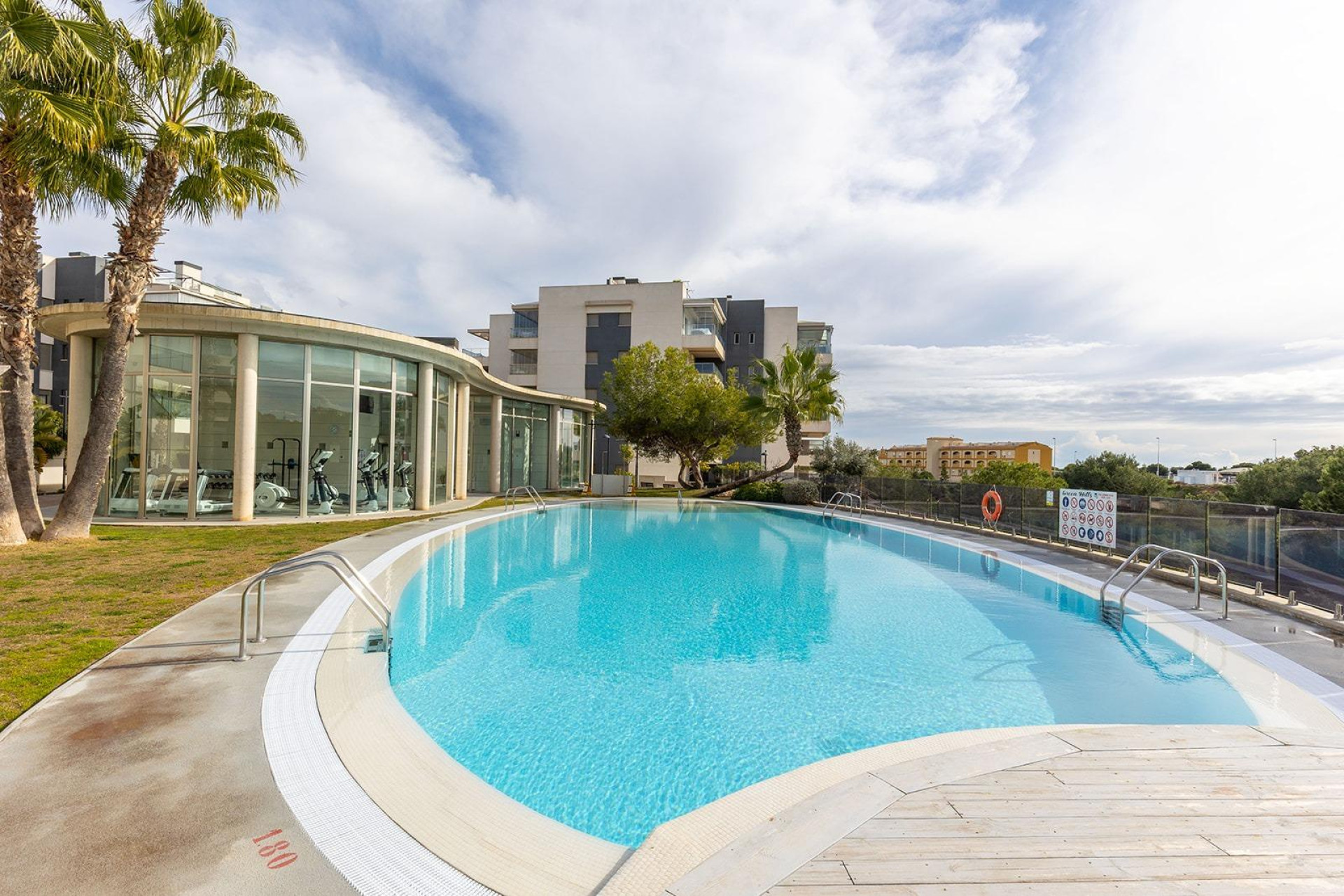 Resale - Apartment  - Orihuela Costa - Los Dolses
