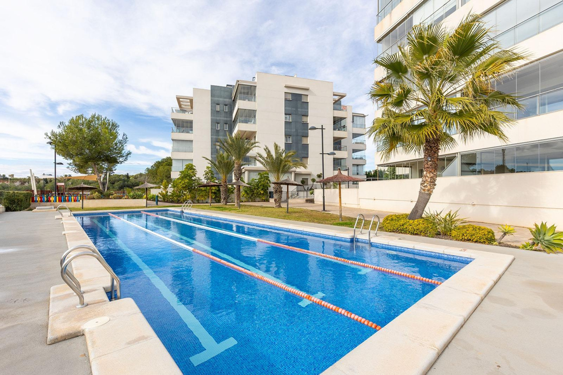 Resale - Apartment  - Orihuela Costa - Los Dolses