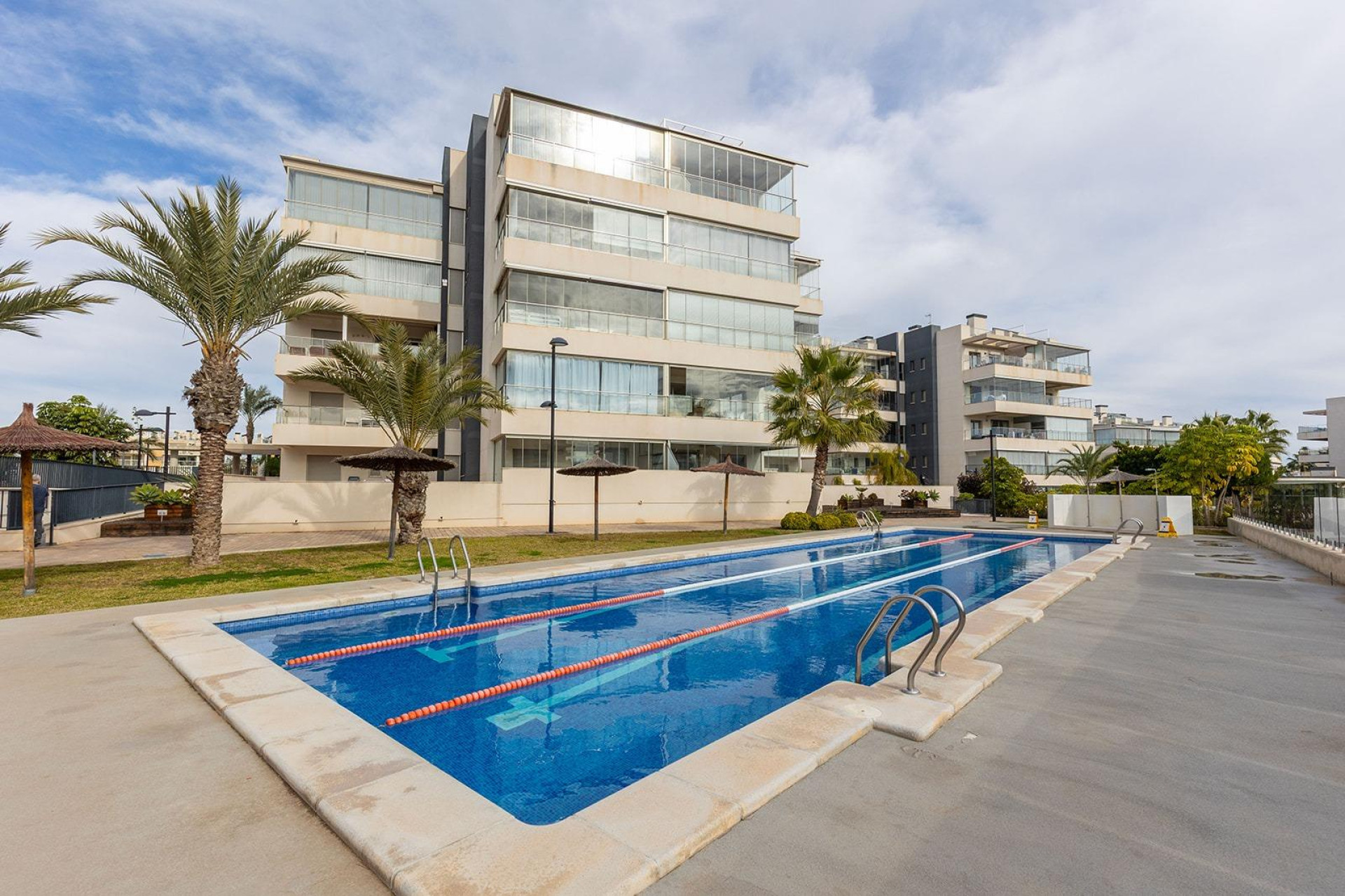 Resale - Apartment  - Orihuela Costa - Los Dolses