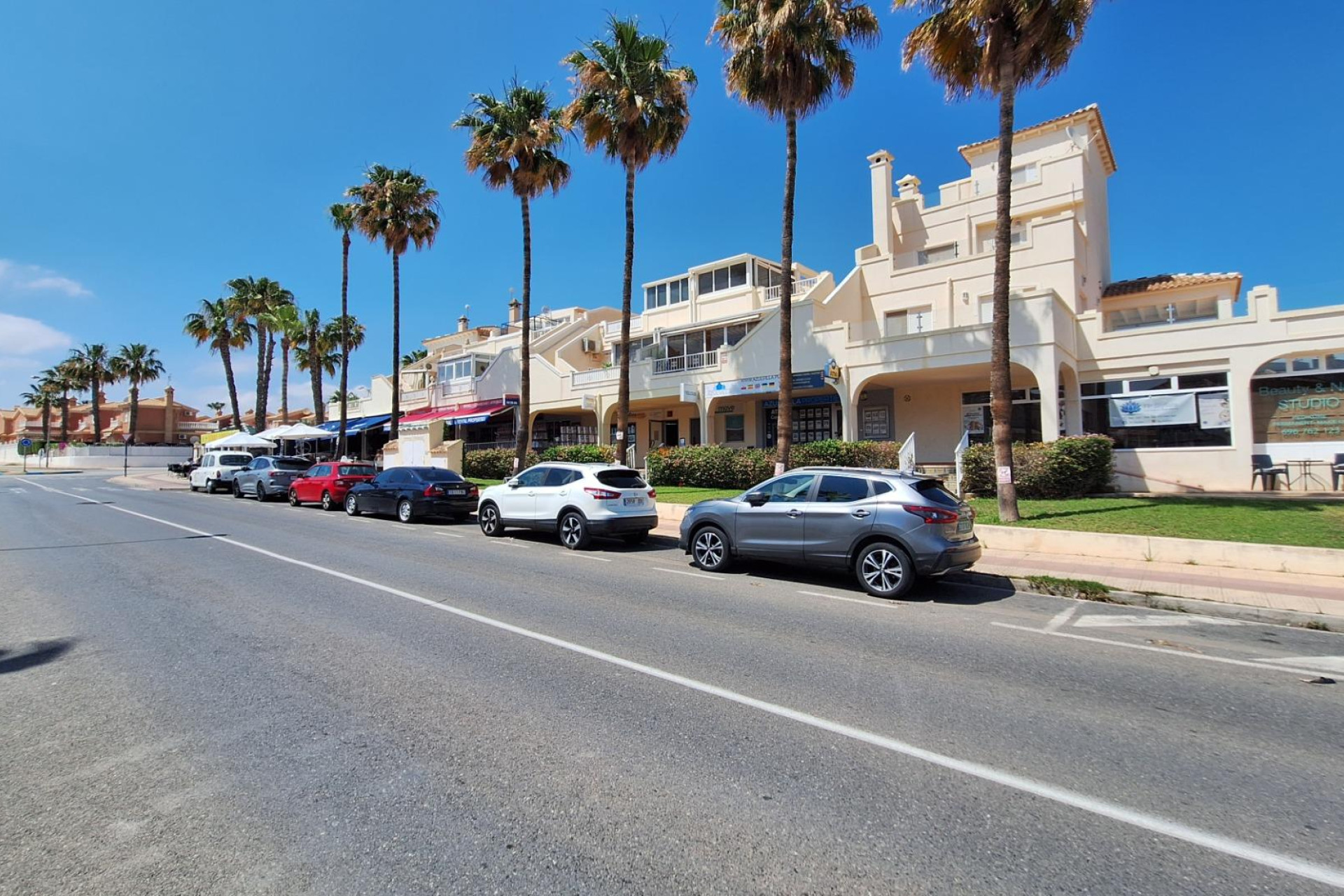 Resale - Apartment  - Orihuela Costa - Playa Flamenca Norte